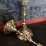 Paire de bougeoirs ou flambeaux - bronze doré.