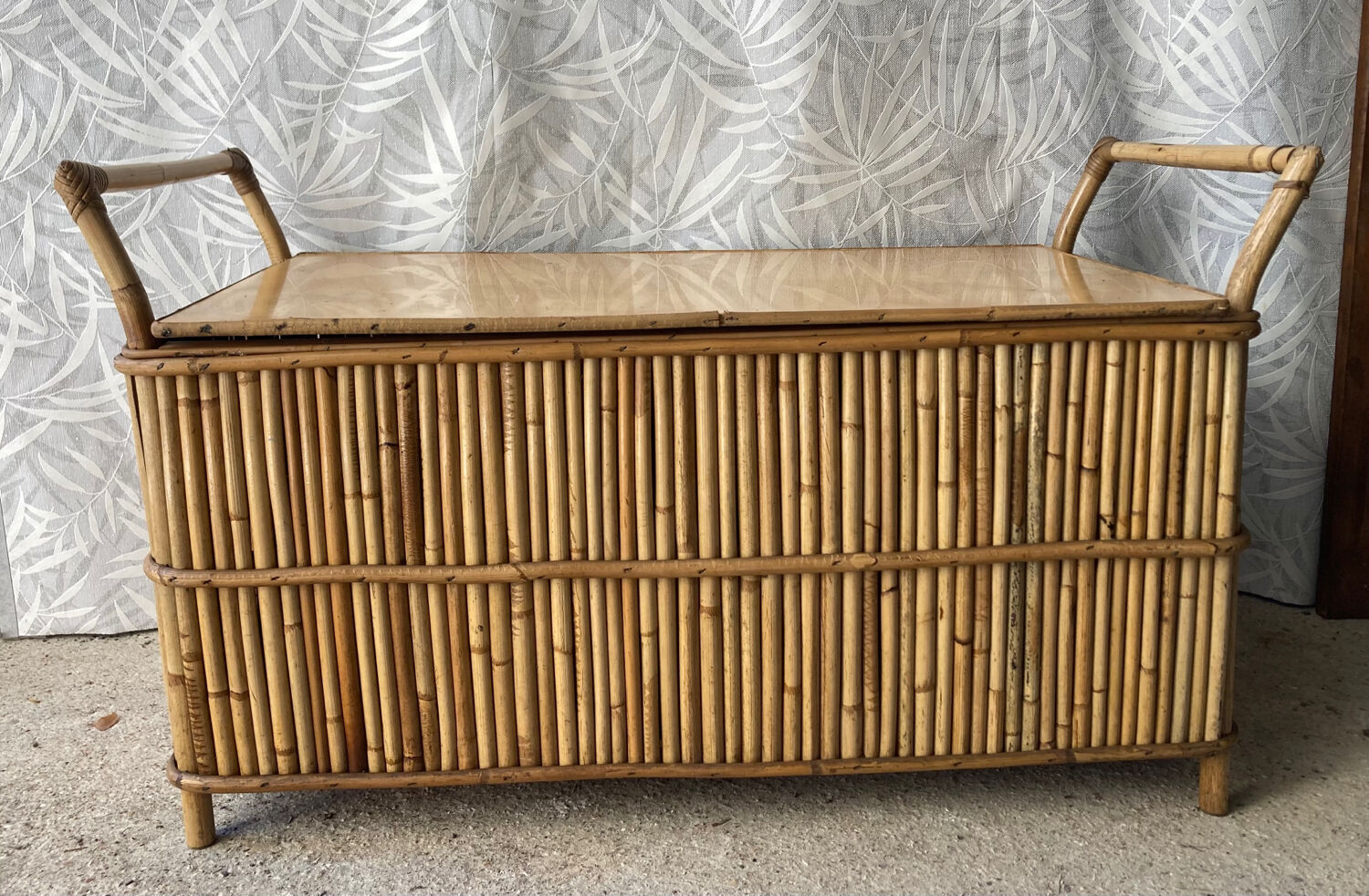 Vintage rattan bench chest