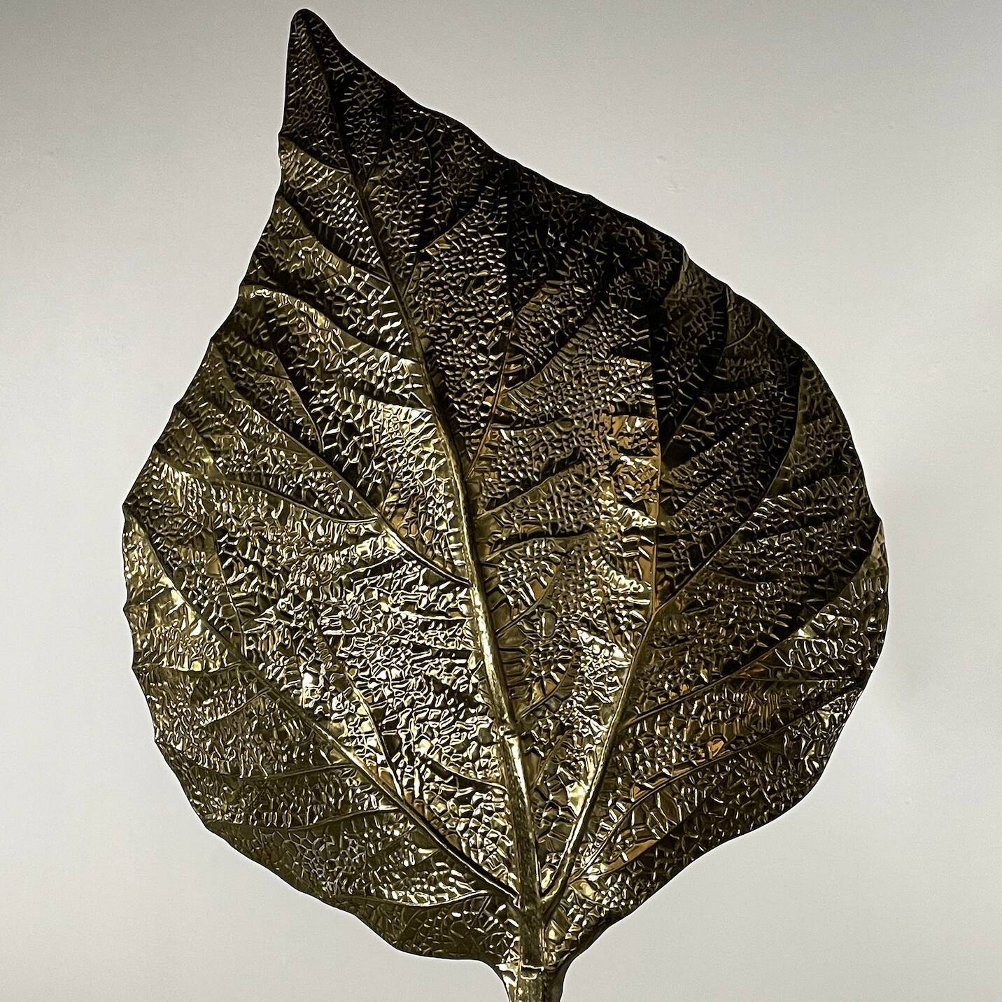 Floor lamp "Foglia" by Tommaso Barbi