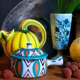 Ceramic fondue pot