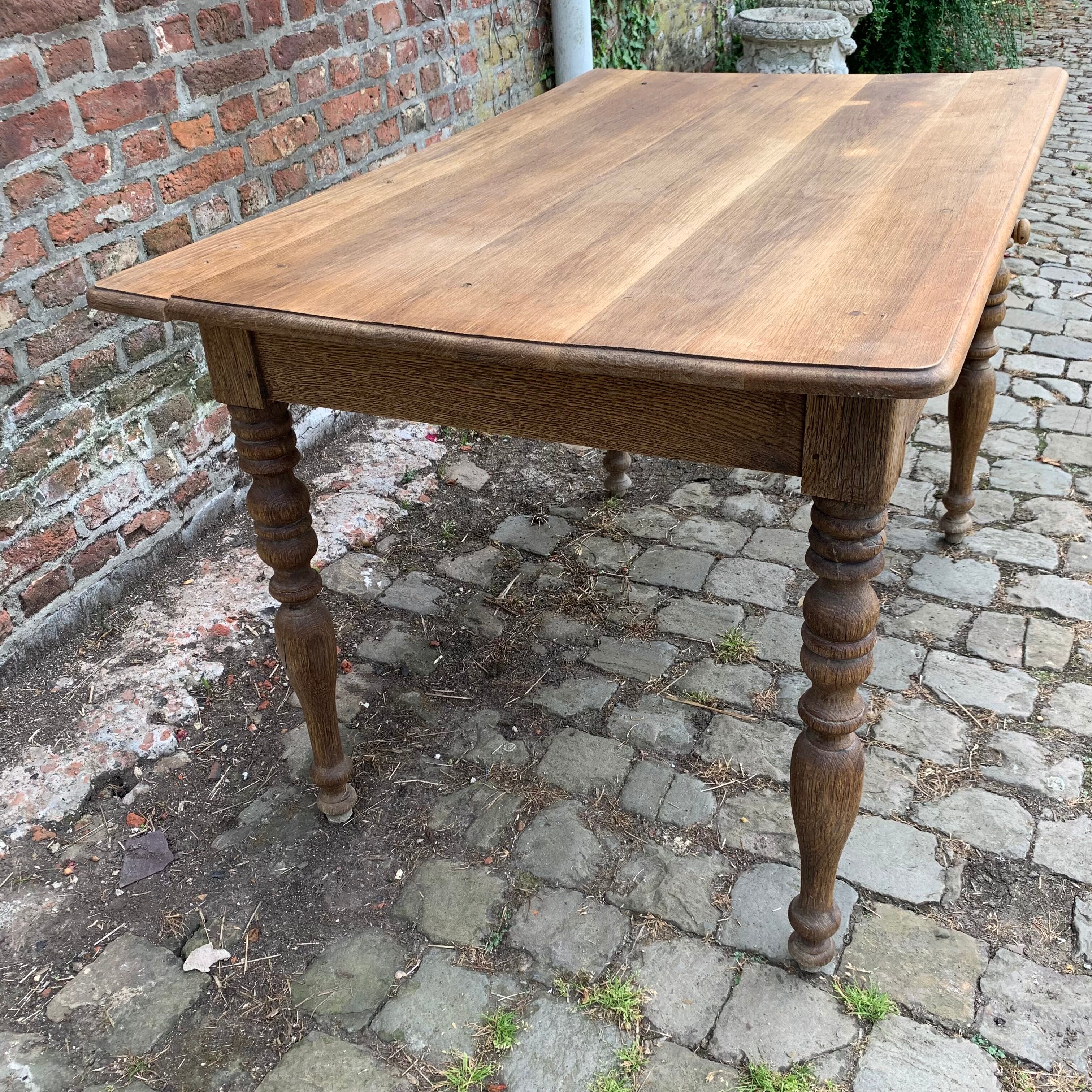 Farmhouse table