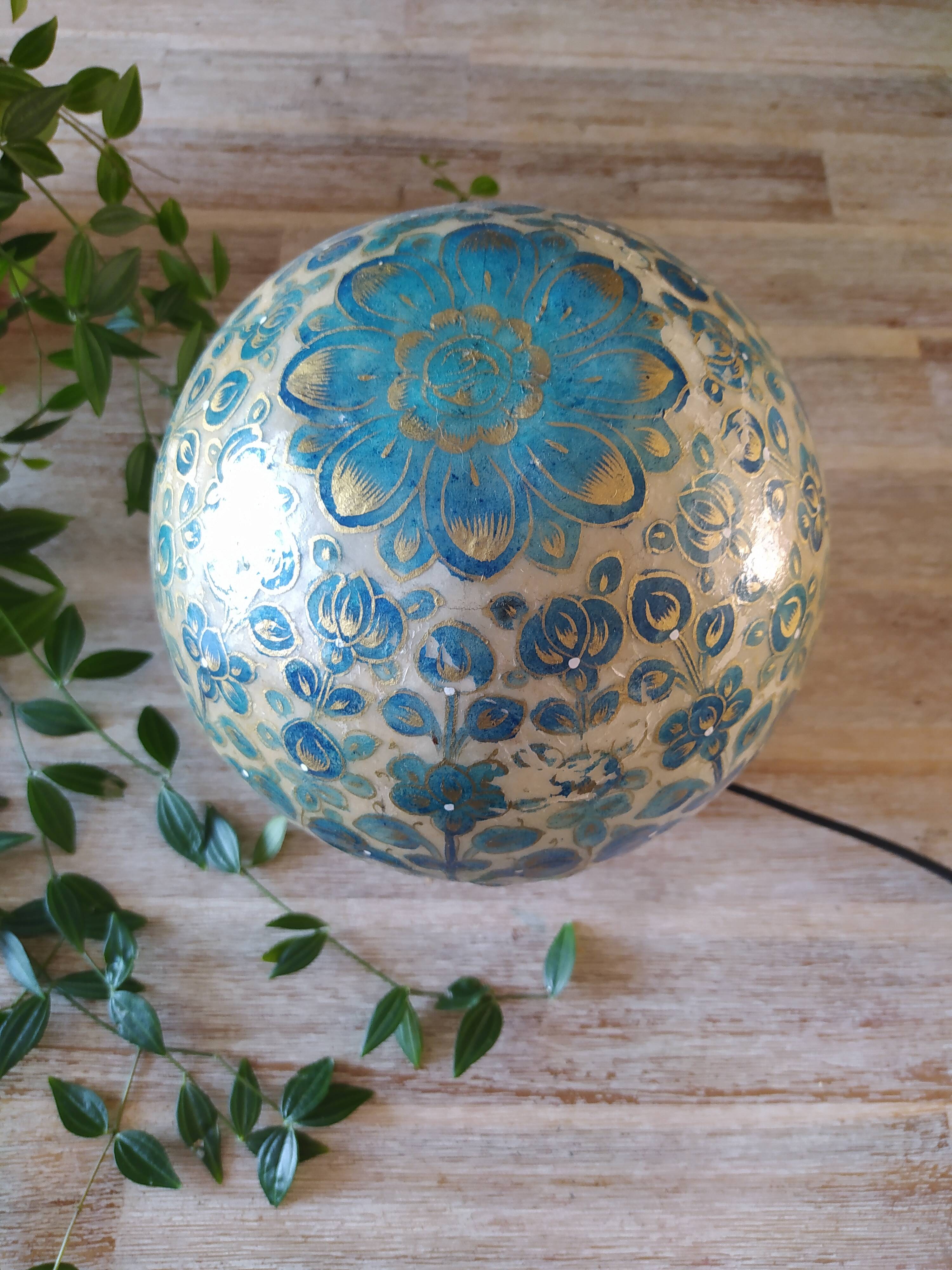 Vintage ball lamp