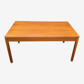 Table de repas design scandinave