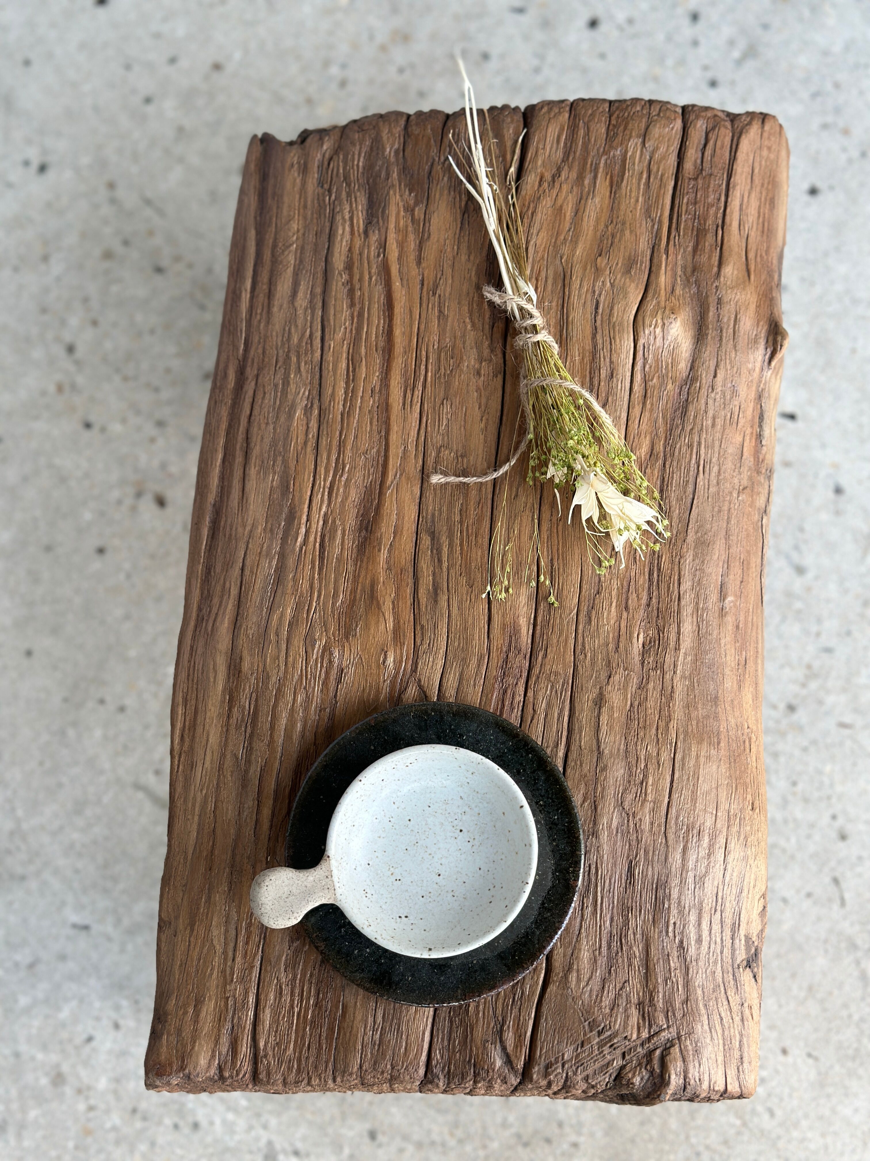 Small side table or stool in blond teak H:30 L43 l27