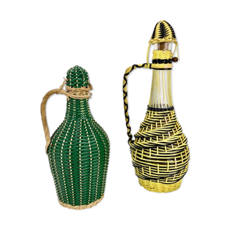 Duo of glass bottles and scoubidou wires
