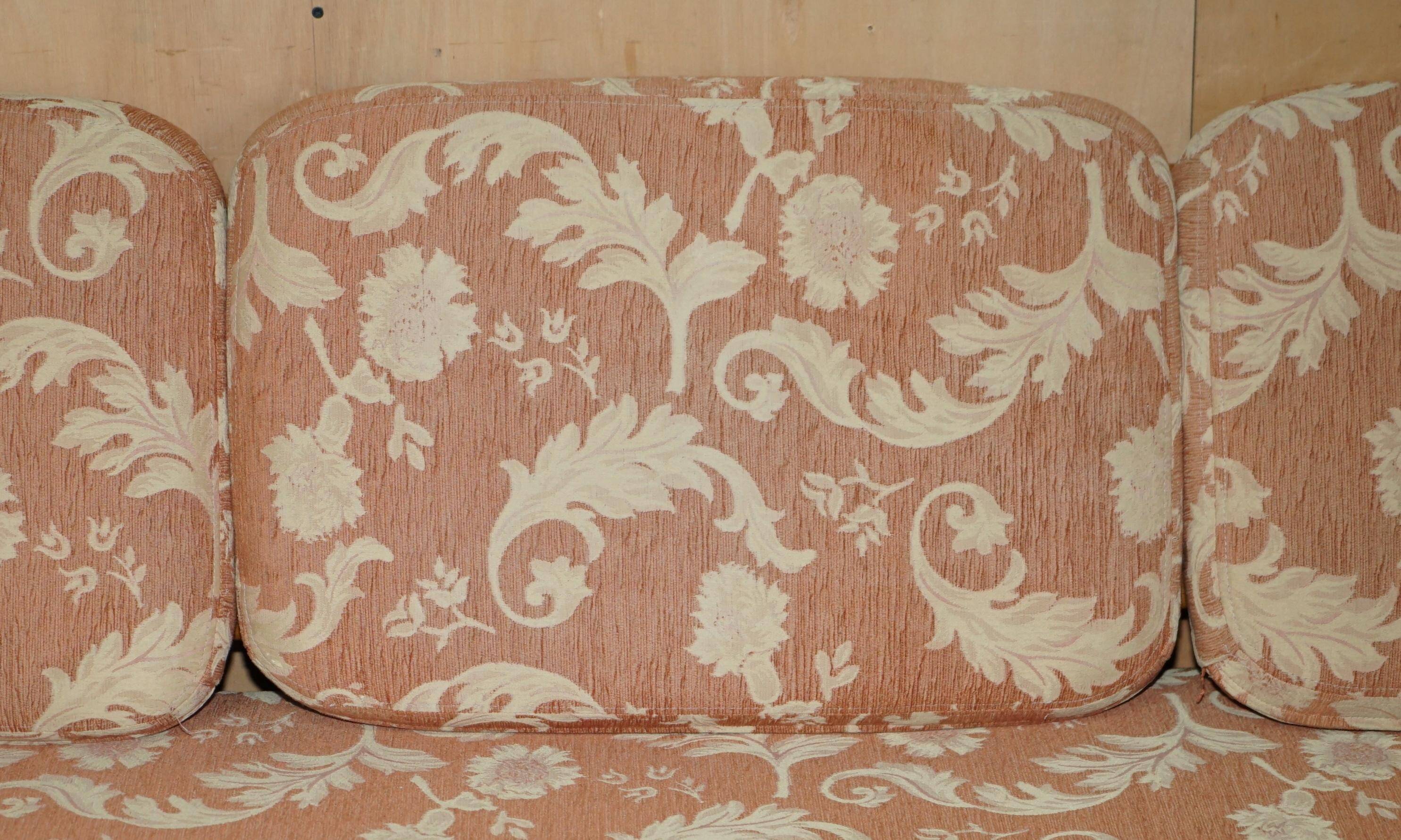 Vintage Ercol Windsor Studio 355 canapé / daybed, light wood, Mid-Century Modern design.