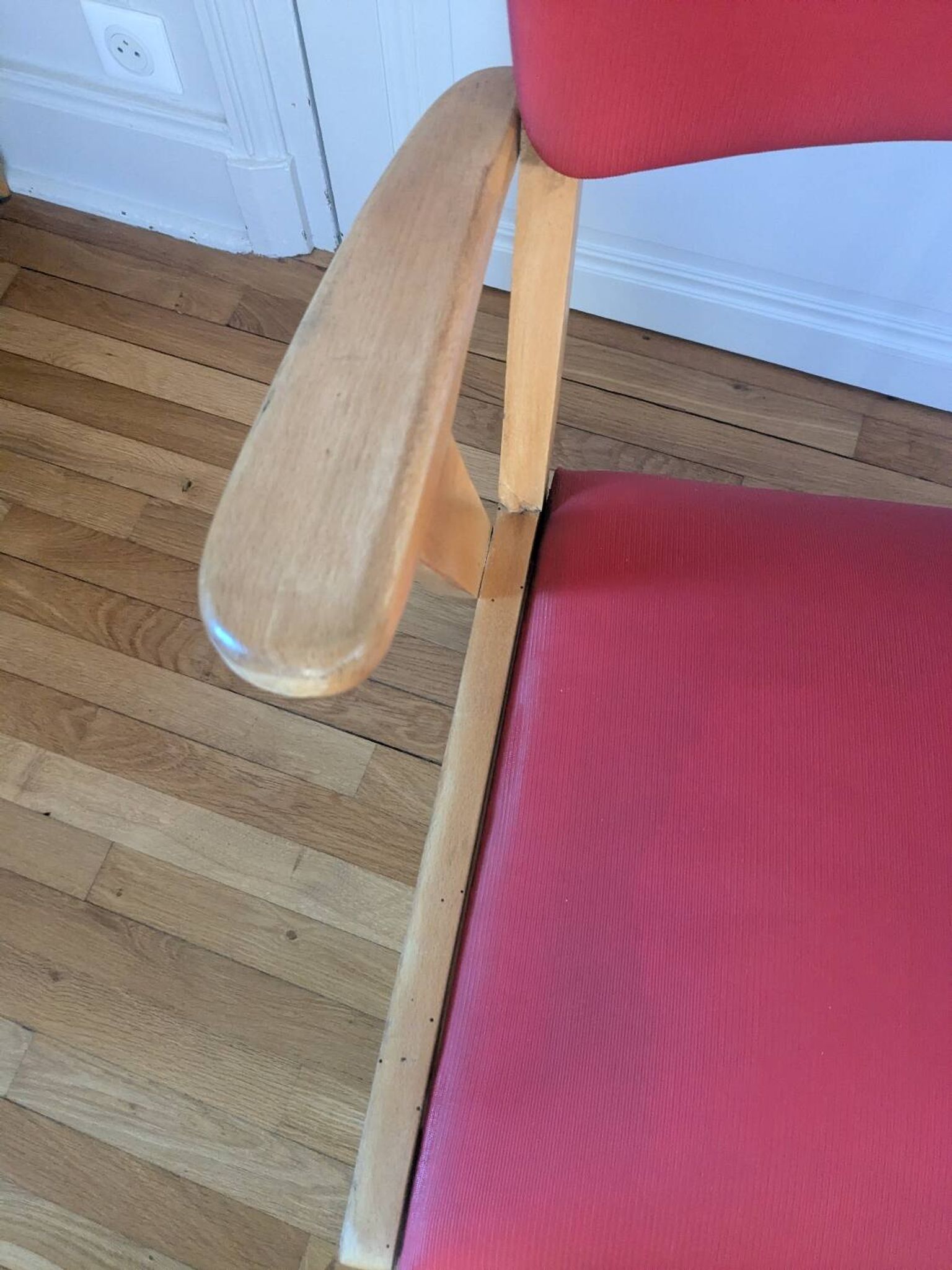 Paire de fauteuils années 60