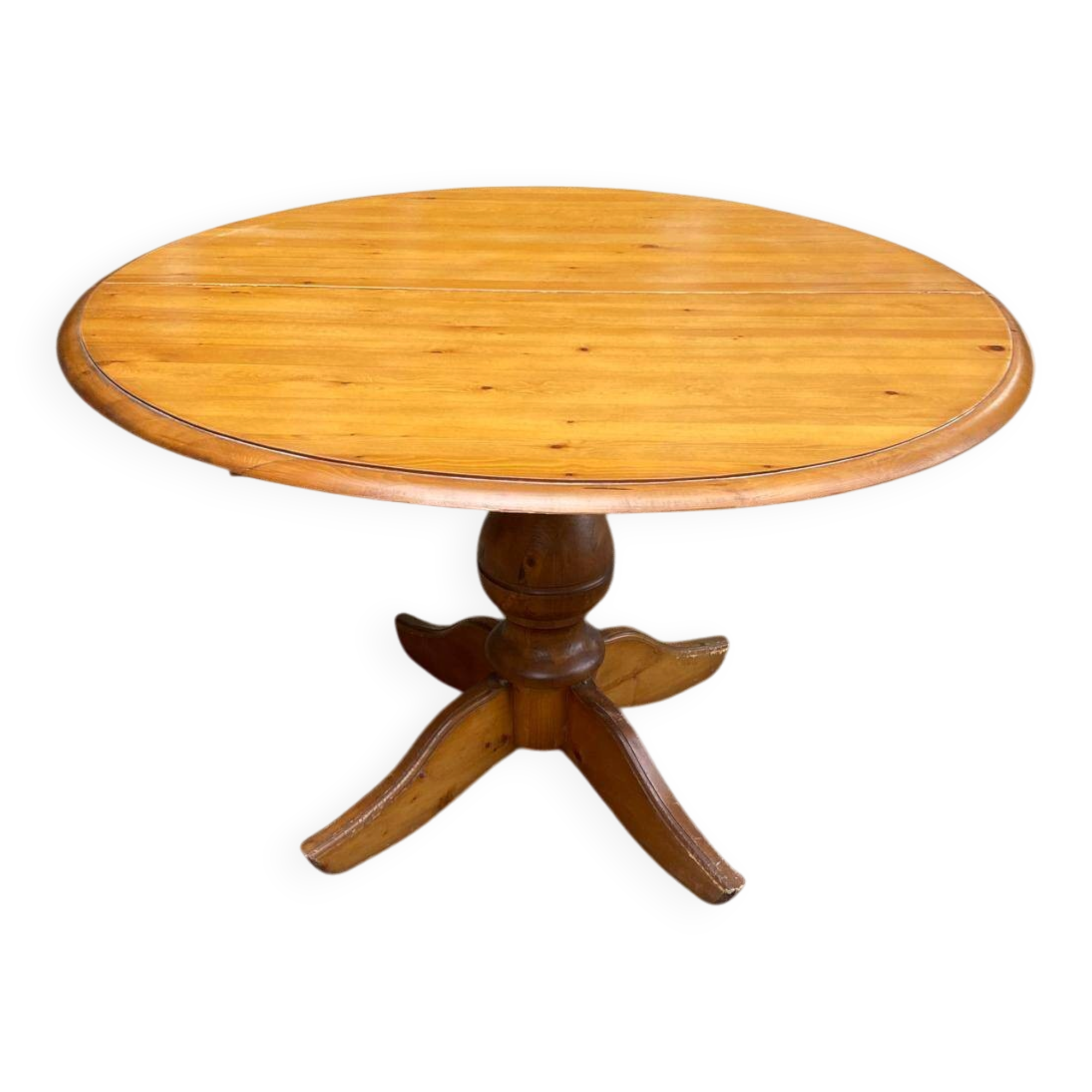 Round table in solid pine with a central baluster leg from 1980.