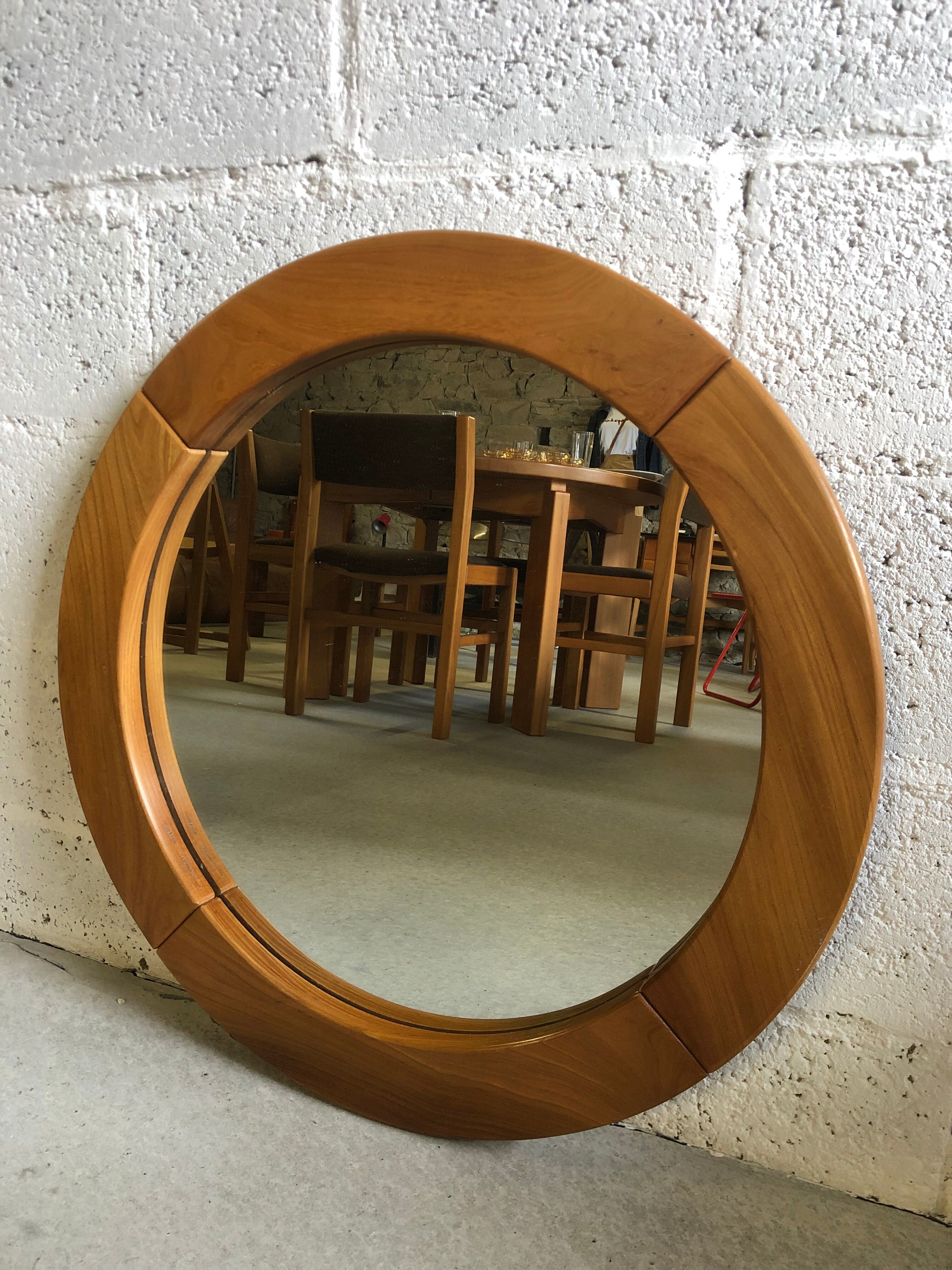 Round mirror in solid elm Maison Regain
