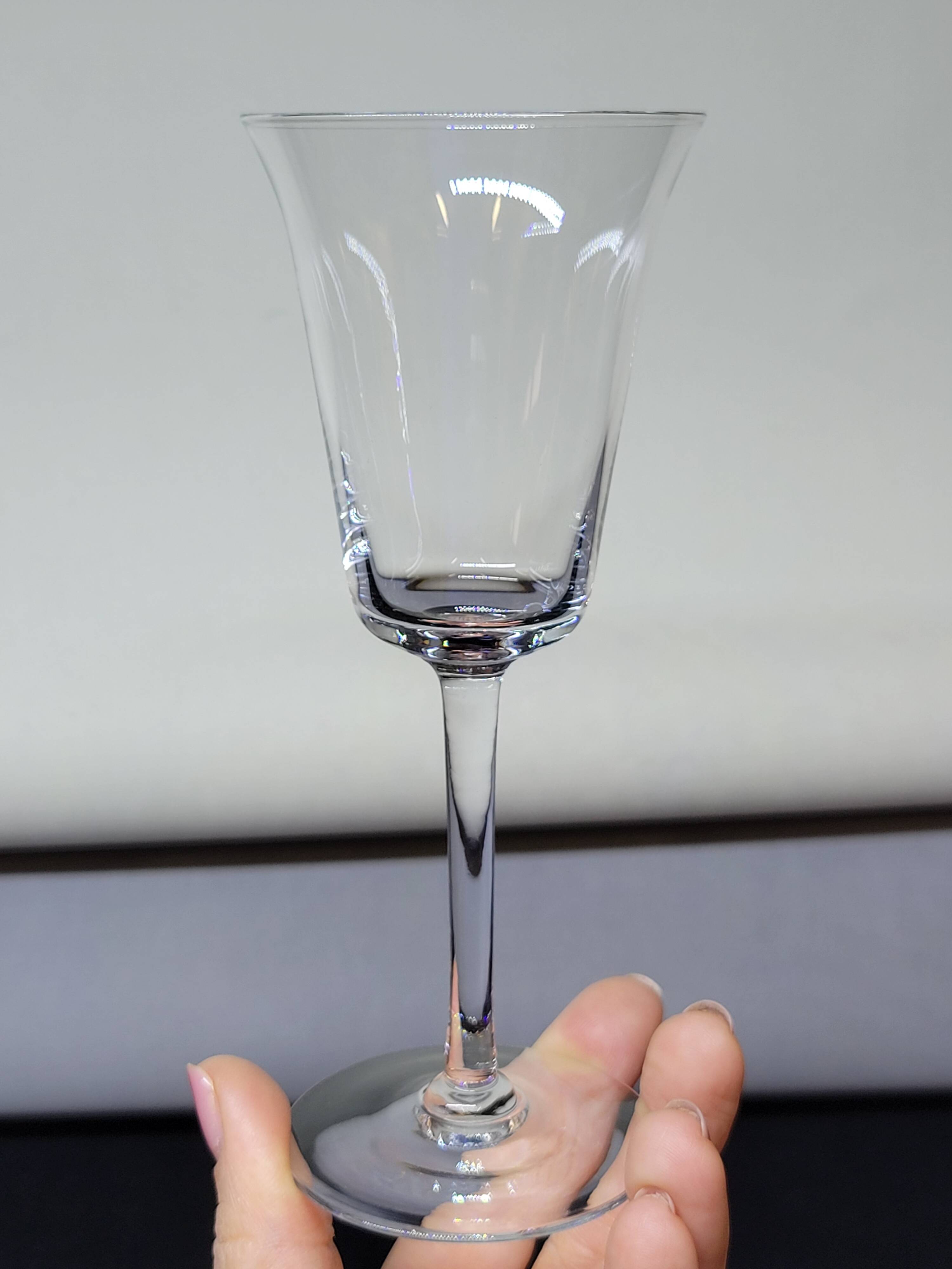 8 Fine Crystal Stemmed Glasses for Port or Liqueur - Baccarat? / Saint Louis