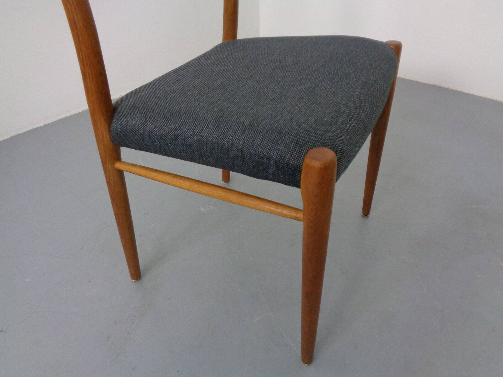 Model 75 Chair in Oak by Niels Otto Møller for J.L. Møllers, 1960s