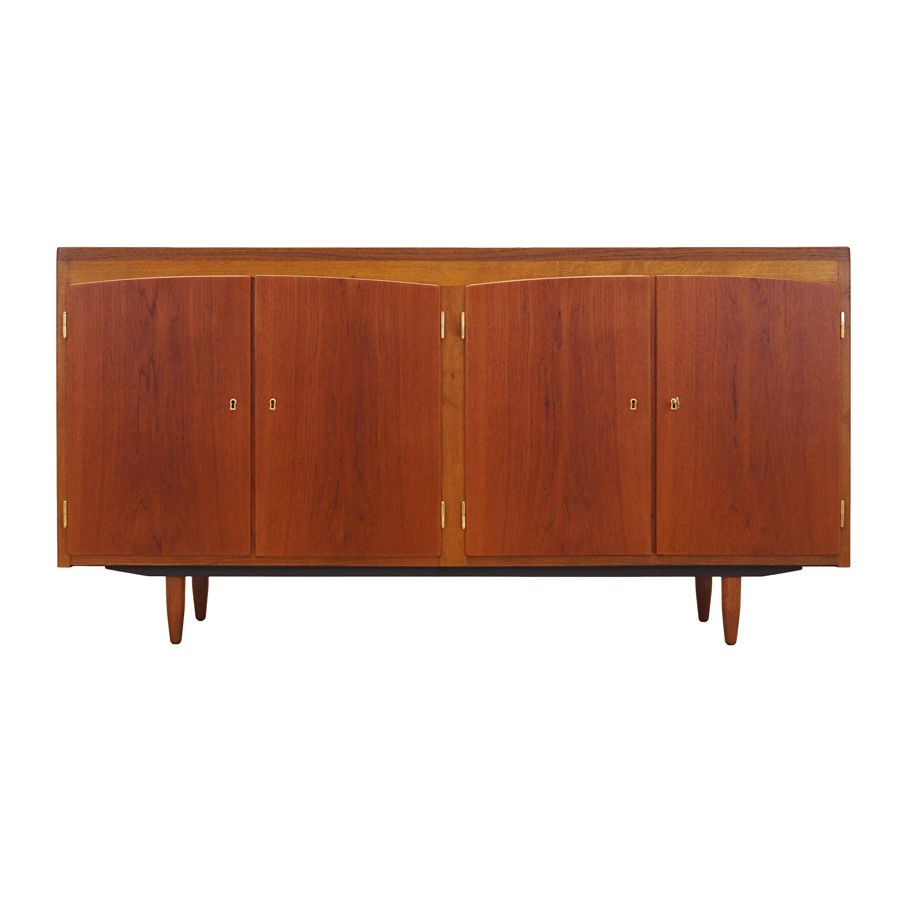 Buffet en teck, design danois, années 1960, production : Danemark