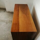 Modernist-style box buffet