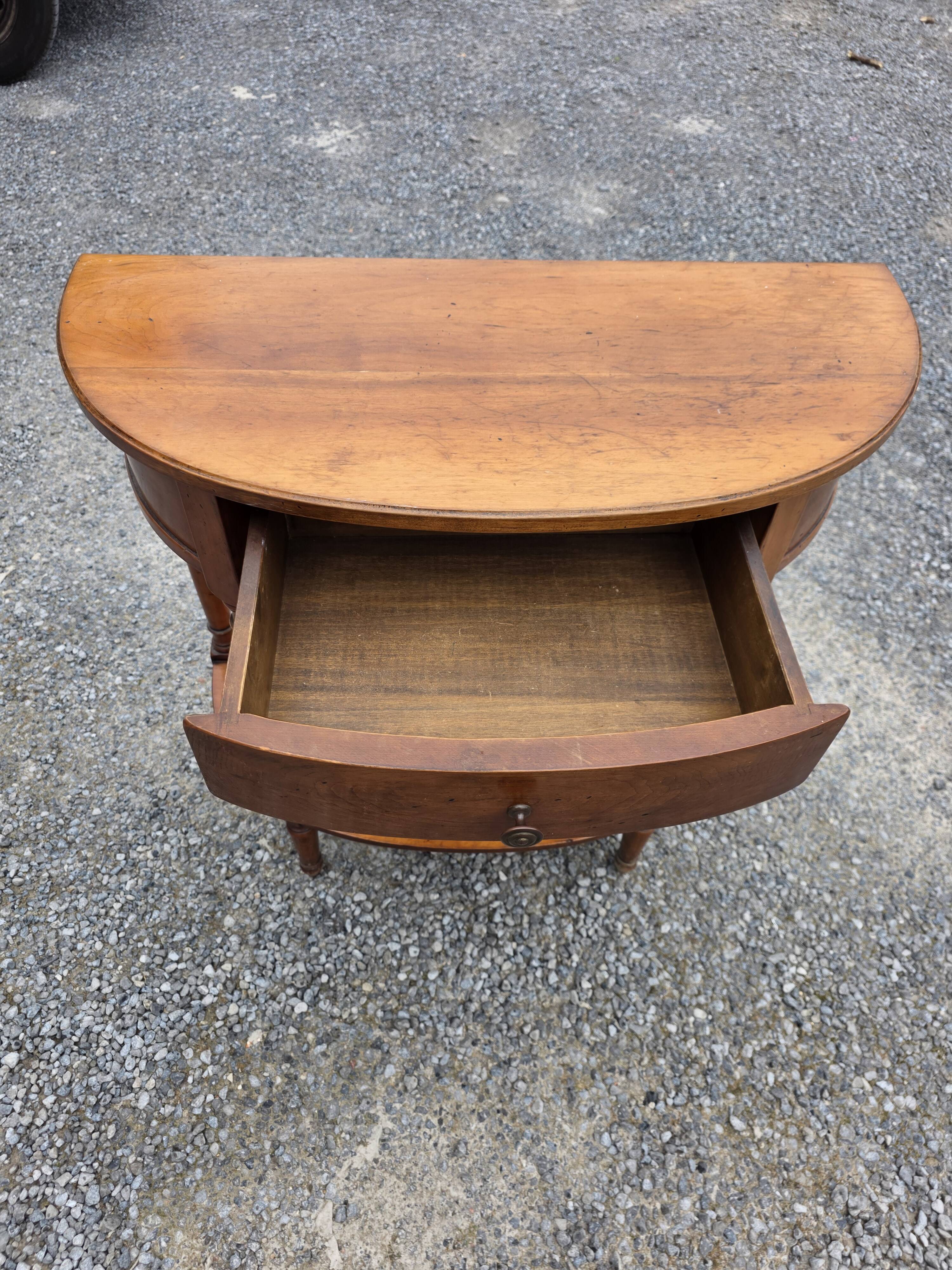 Half-moon console in solid cherry wood