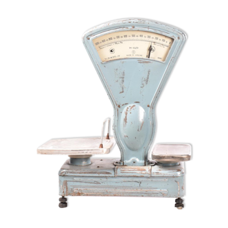 Vintage brocante scale
