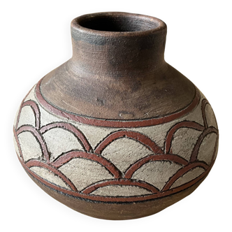 Arabesque ethnic pot