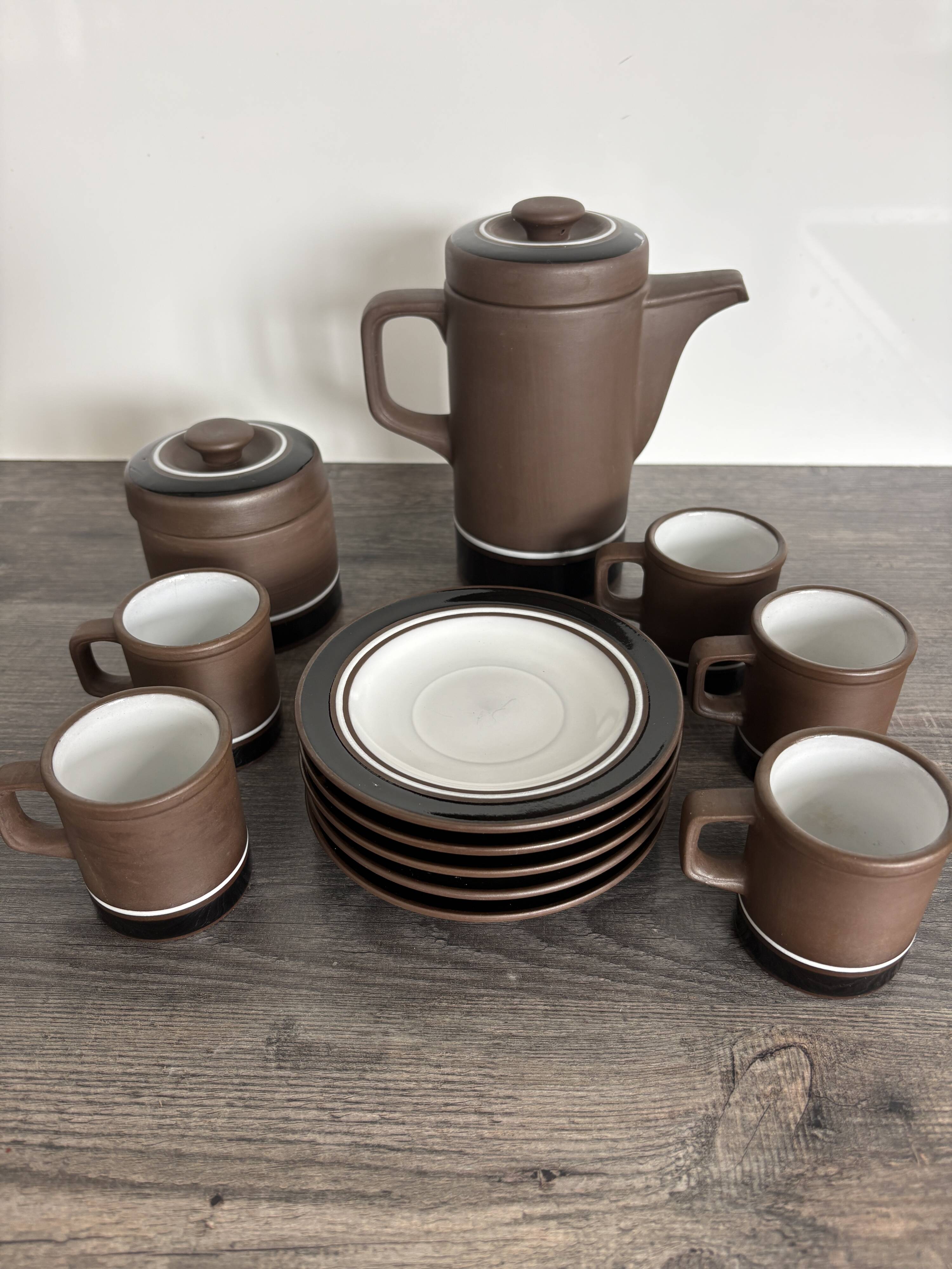 Vintage River Dolphin coffee service – Matte stoneware