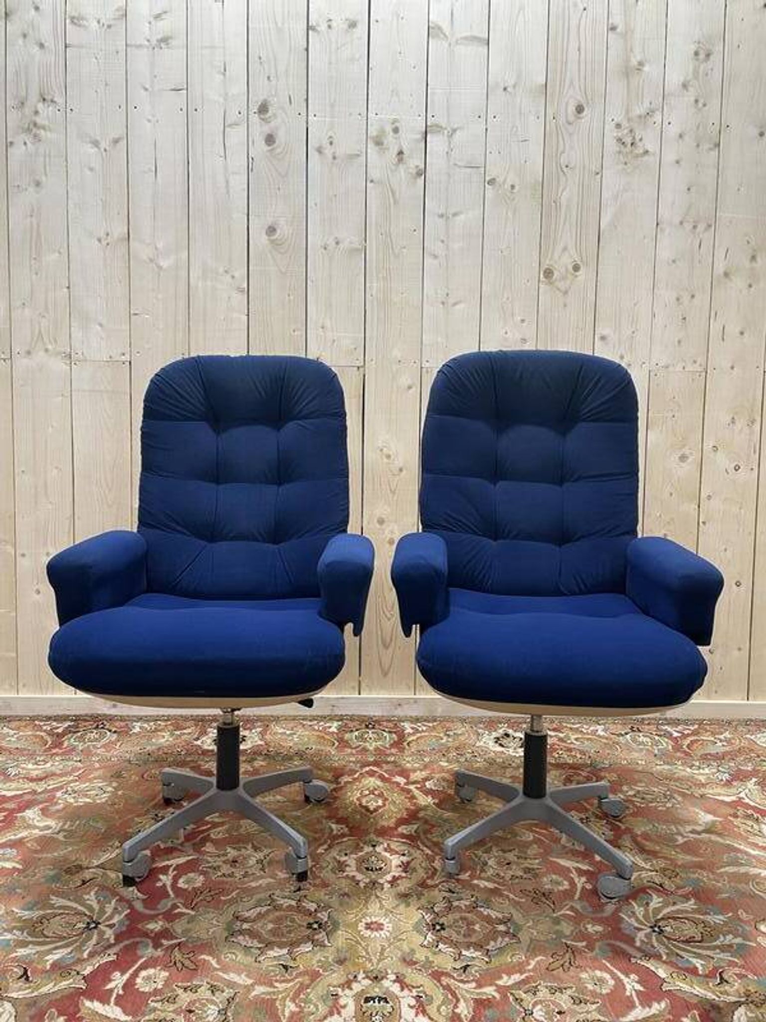 Paire de fauteuils de bureau 1970