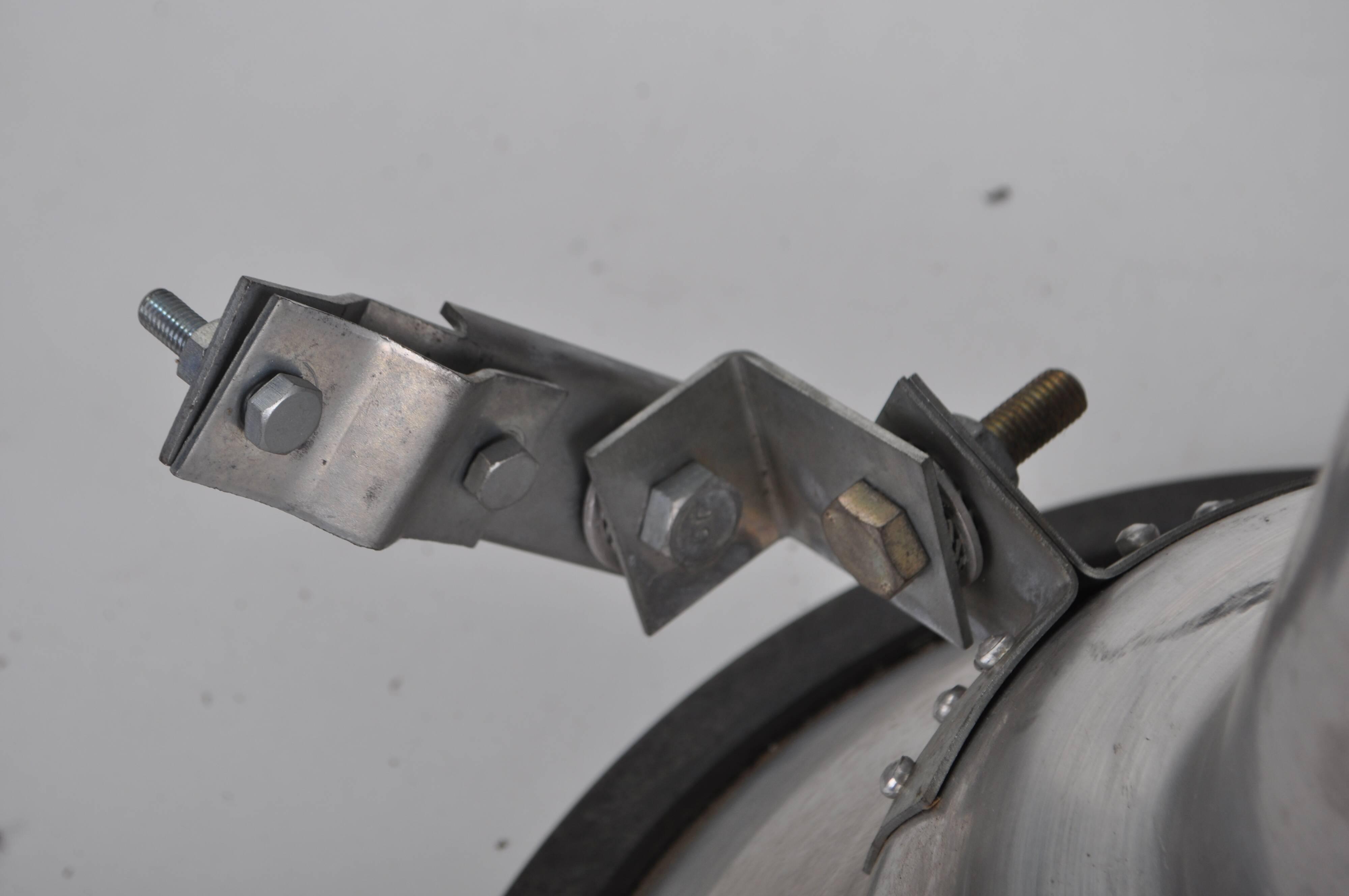 Industrial pendant light