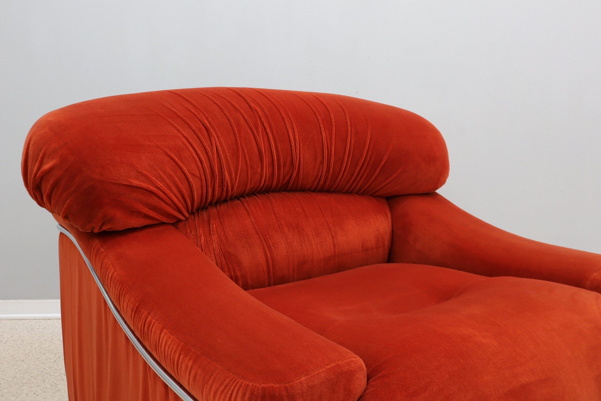 Vintage velvet armchairs Italy 1970s