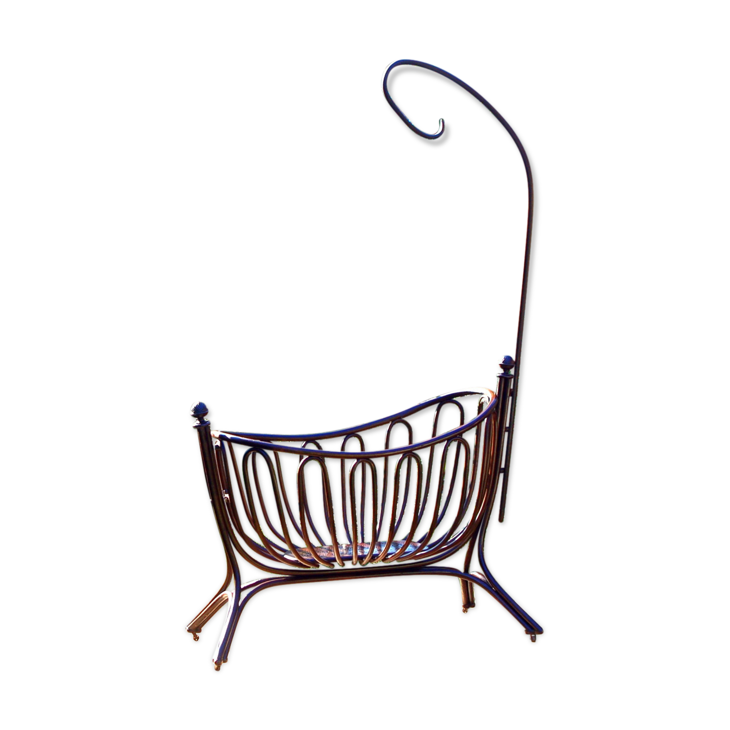 ThonET Art Nouveau Children's Cradle at the end of the 19th century