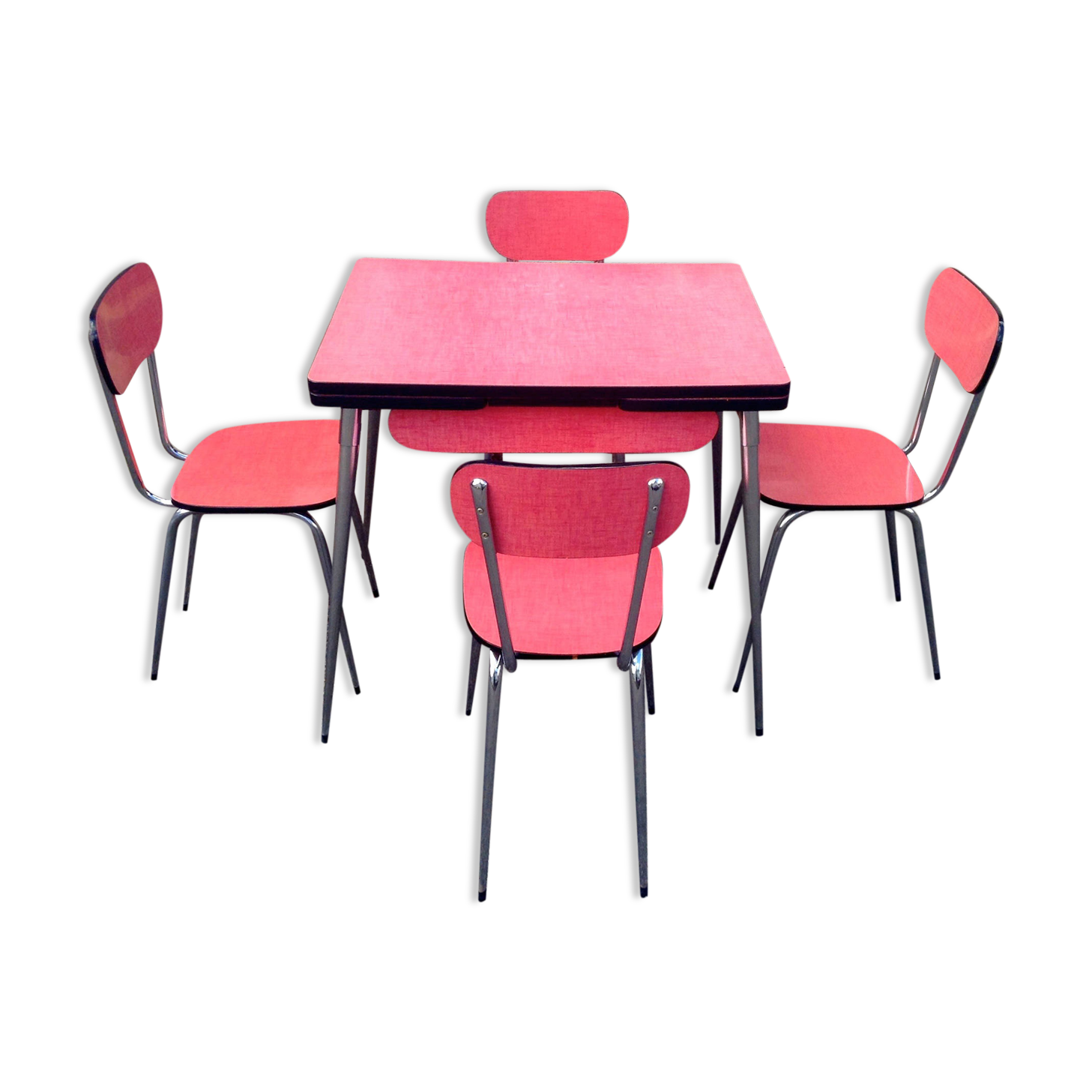 Table and its 4 chairs in formica