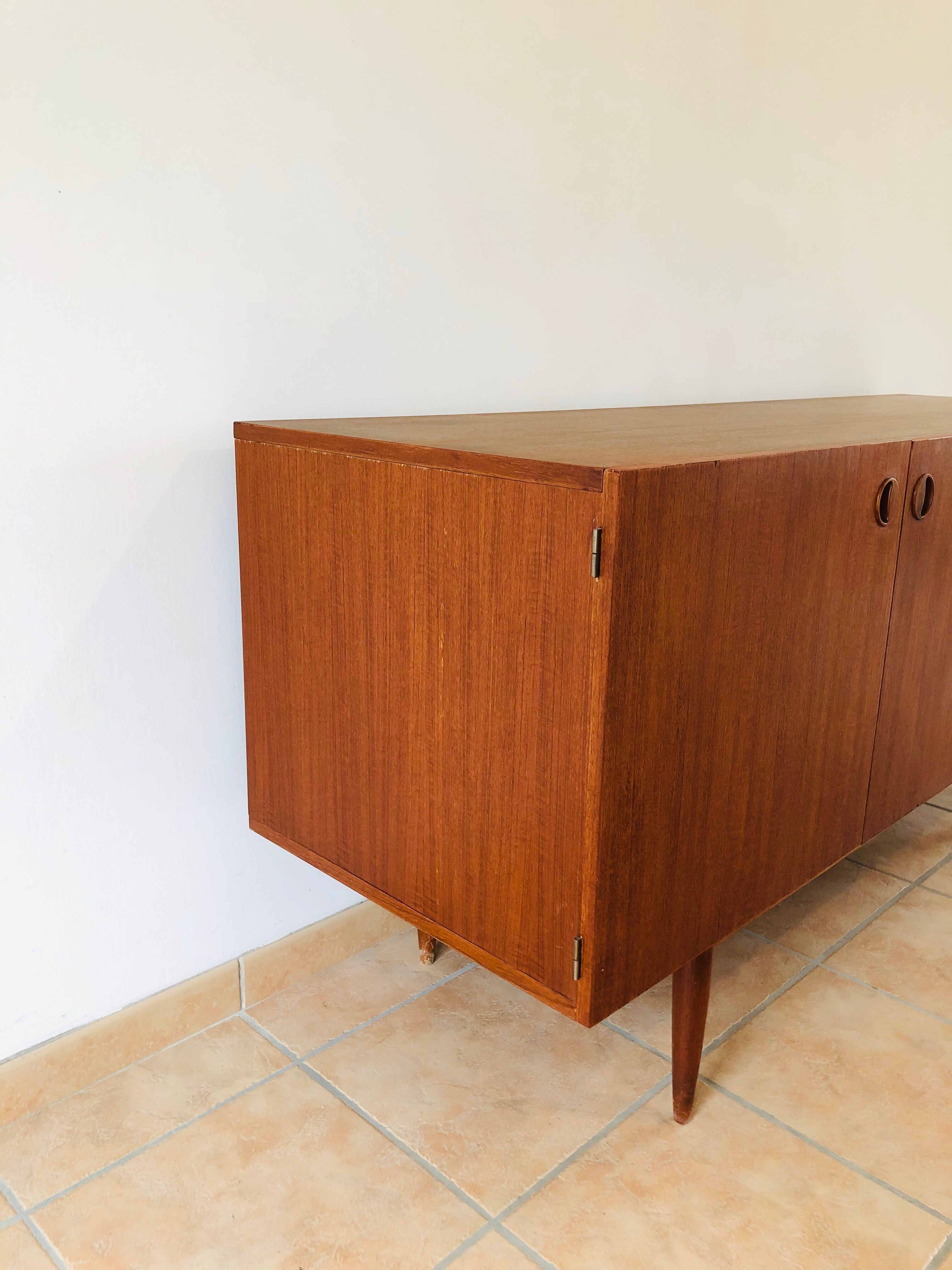 Vintage teak 1960 enfilade