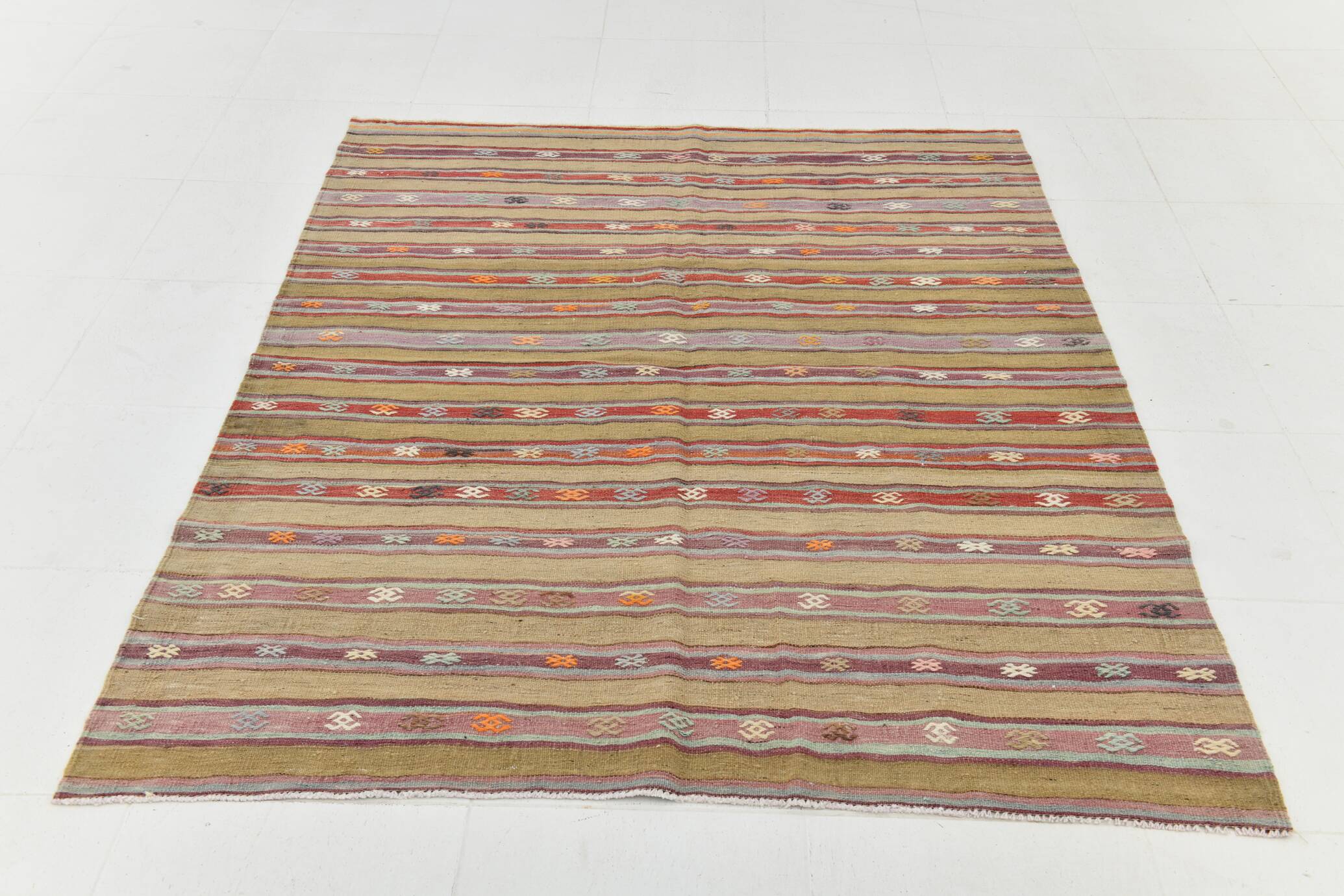 5x6 Unique Wall Hanging Option, Vintage Wool Area Kilim Rug, 148x191Cm