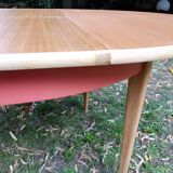 Round table