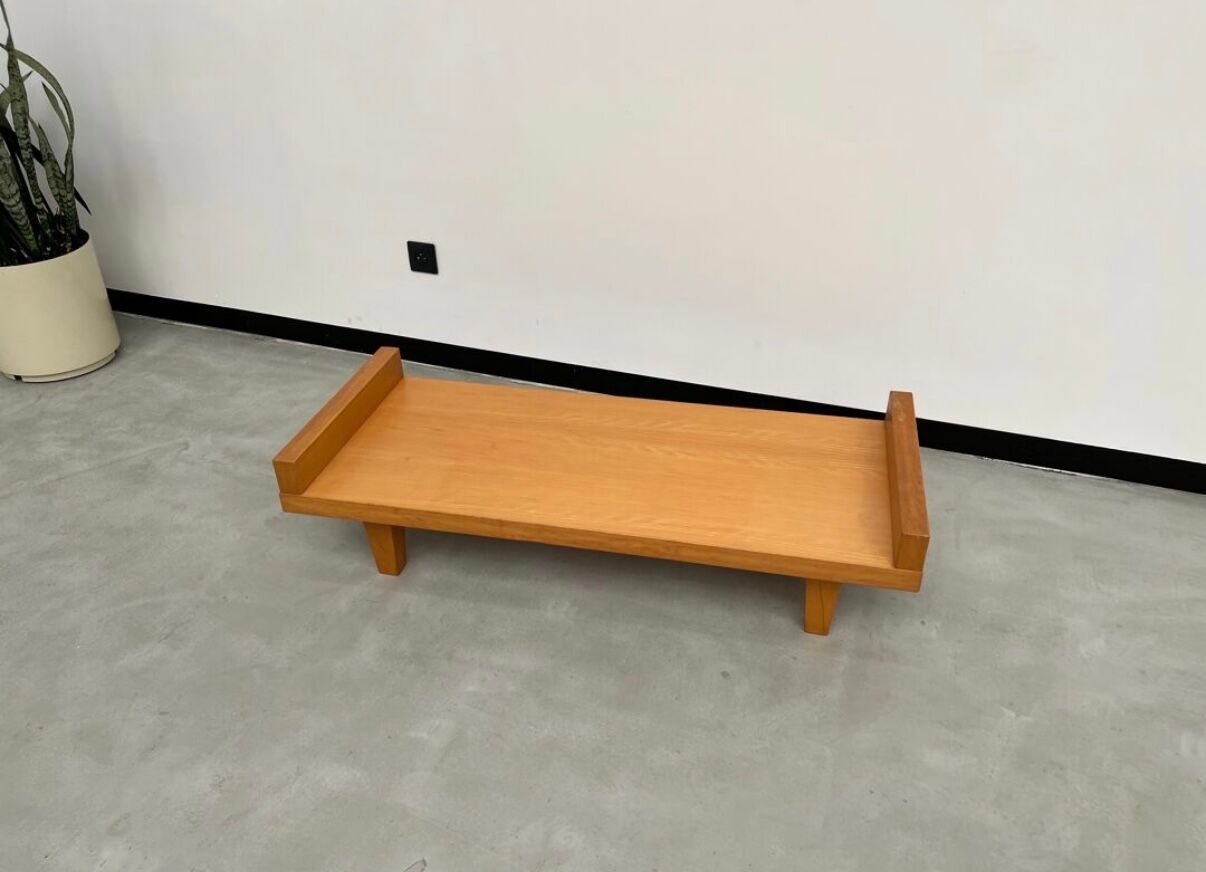 Modernist 1980s oak veneer coffee table