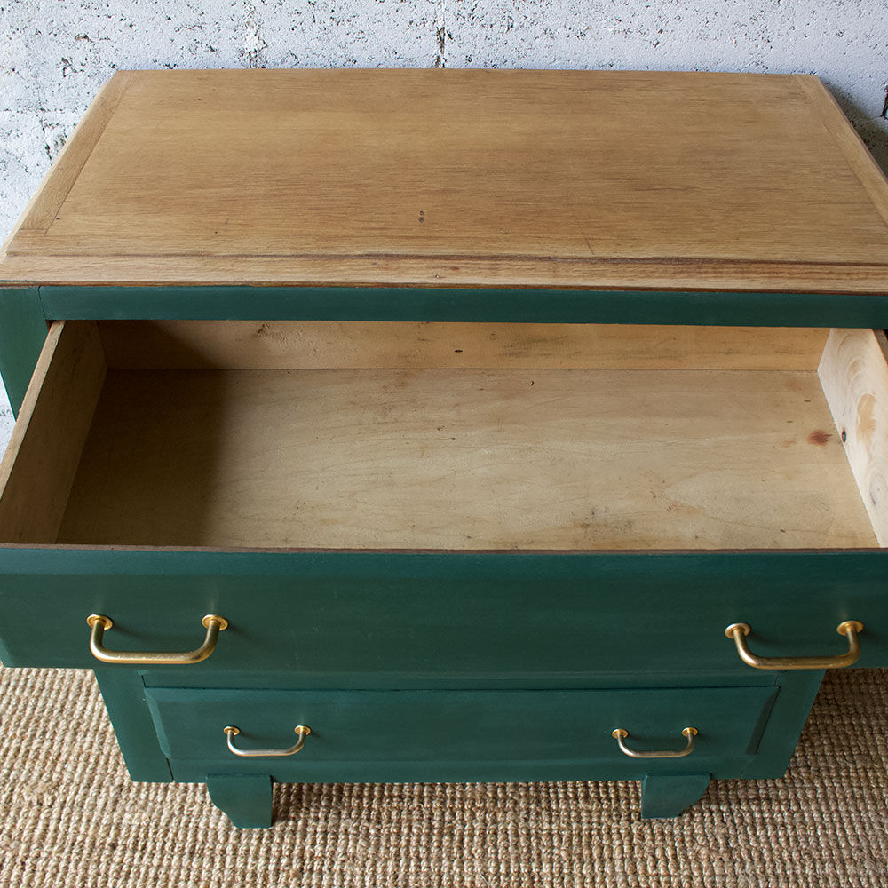 Vintage dresser