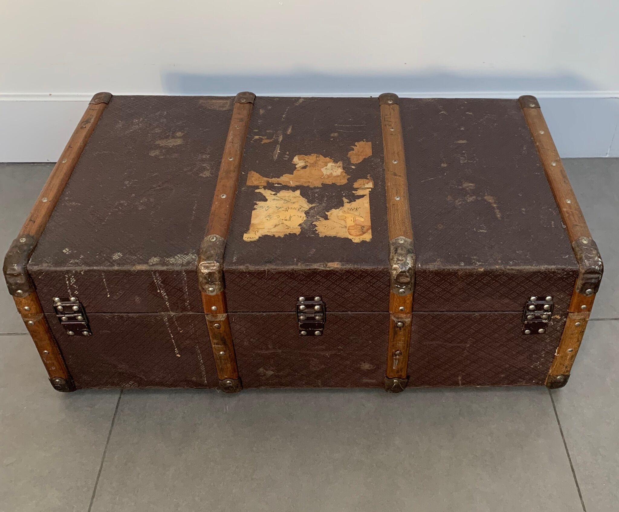Valise en bois ancienne vintage