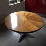 Table circulaire marquetée