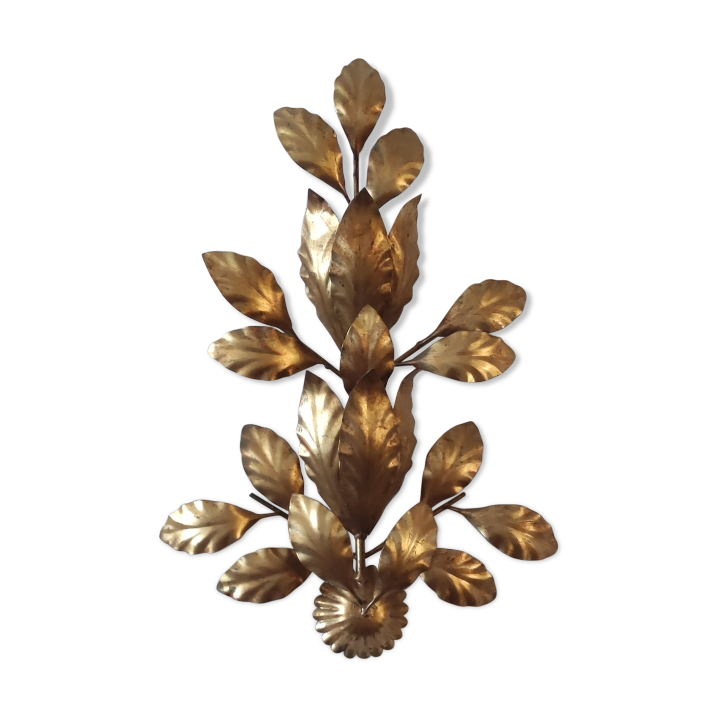 Design wall lamp in gold metal