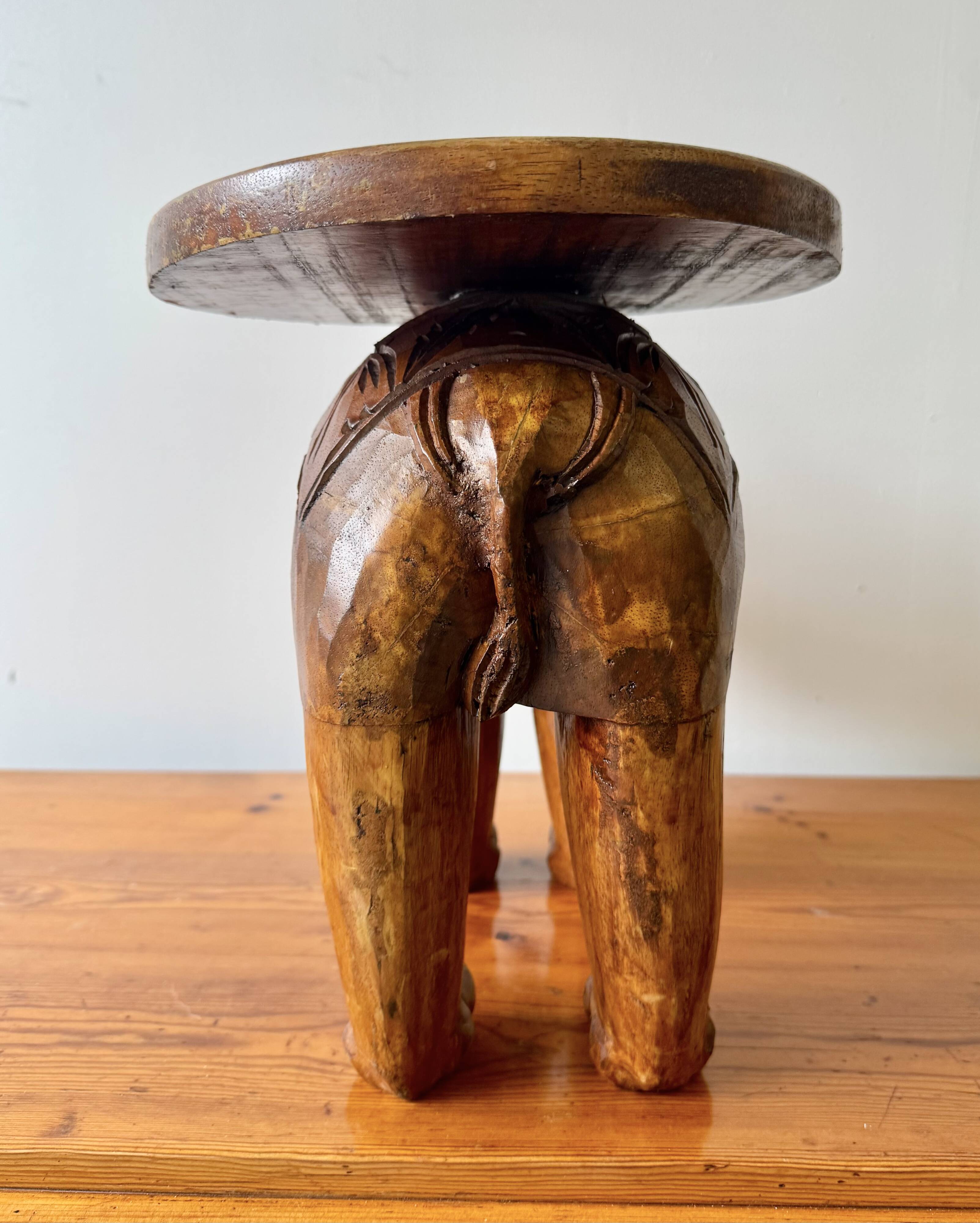 Support de plante en bois vintage en forme d'éléphant