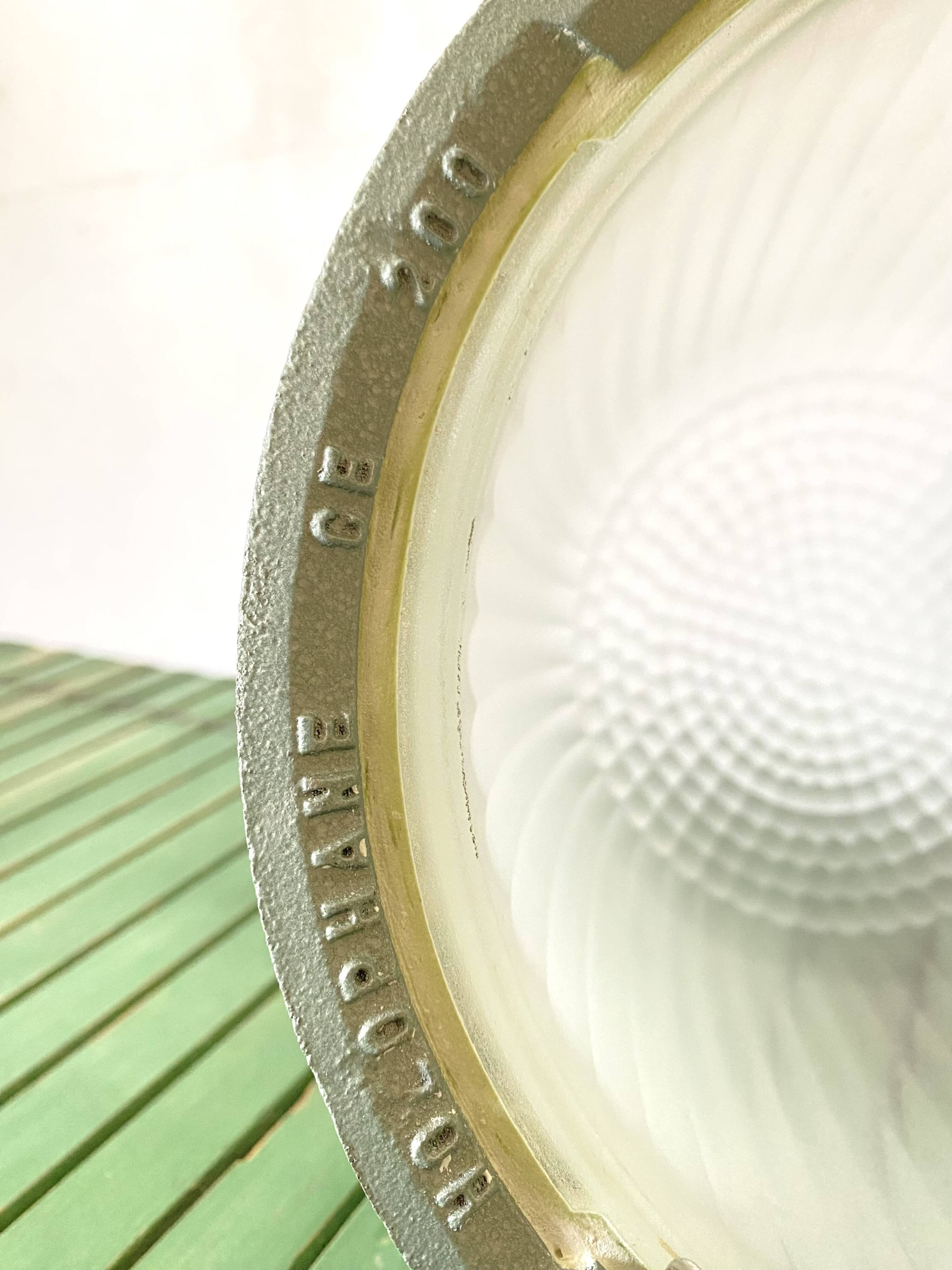 Holophane industrial ceiling light CE 200