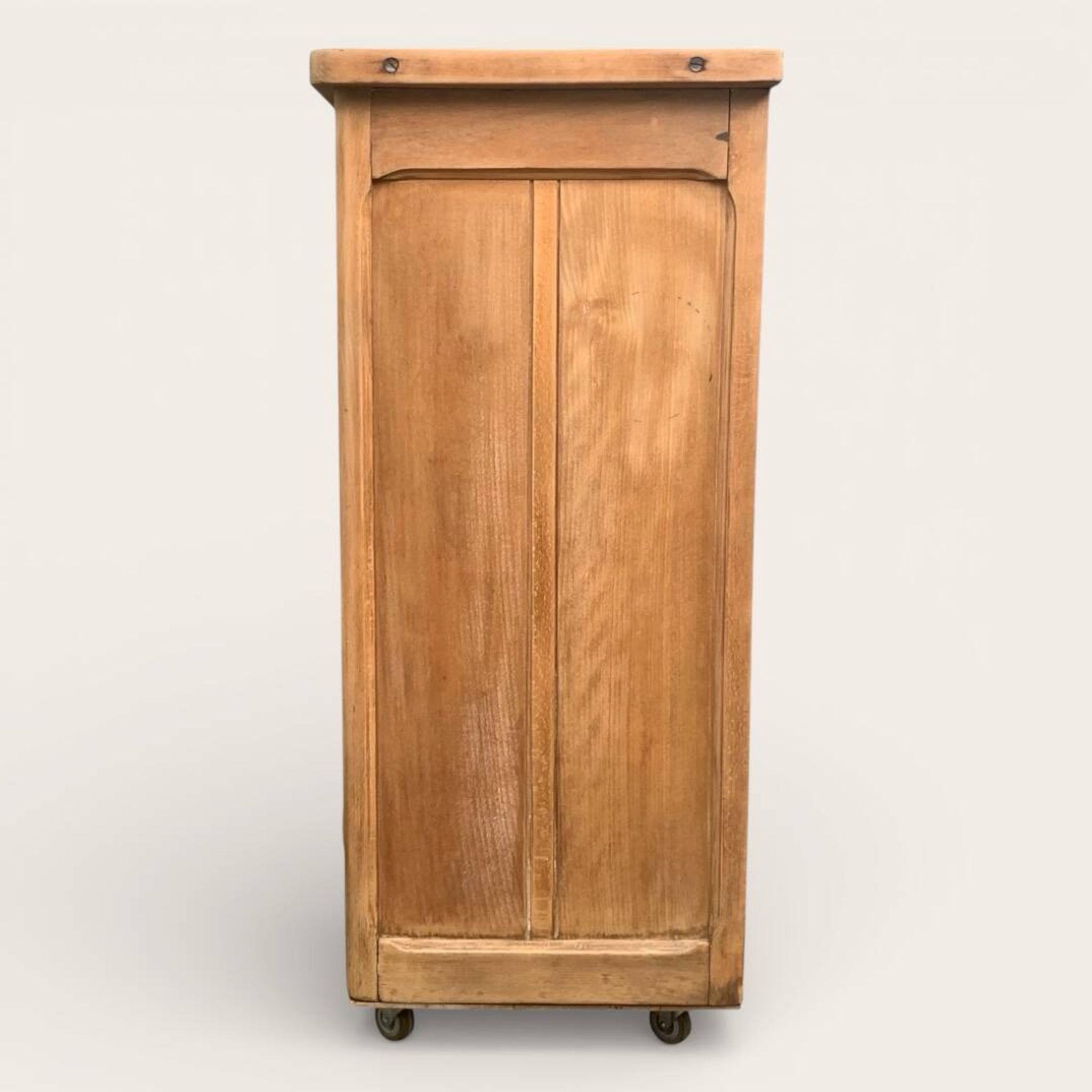 Grand Parisian buffet with billot and butterfly hinges, raw wood, 1930.