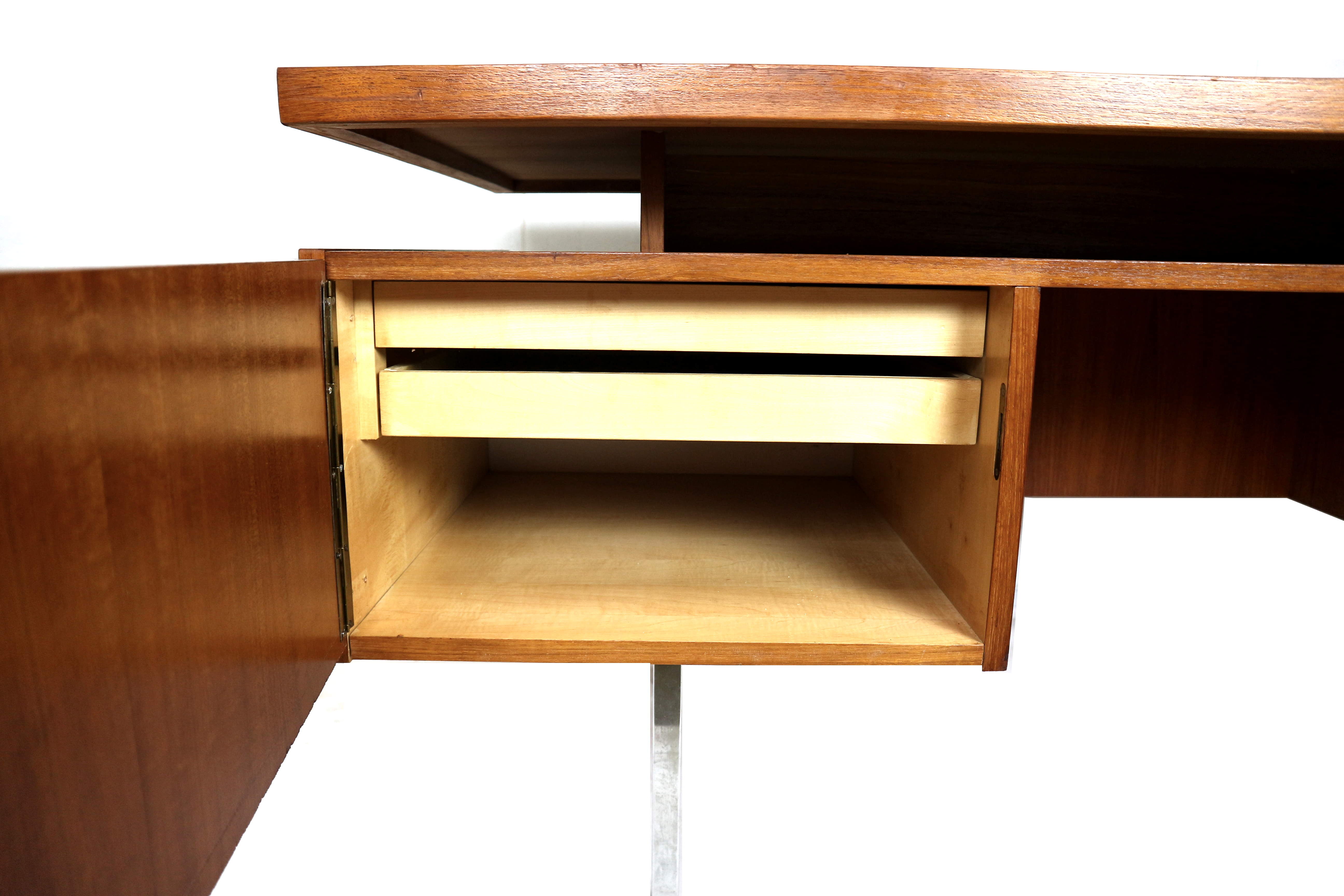 Desk by Leo Bub for Wertmöbel from the 1960s