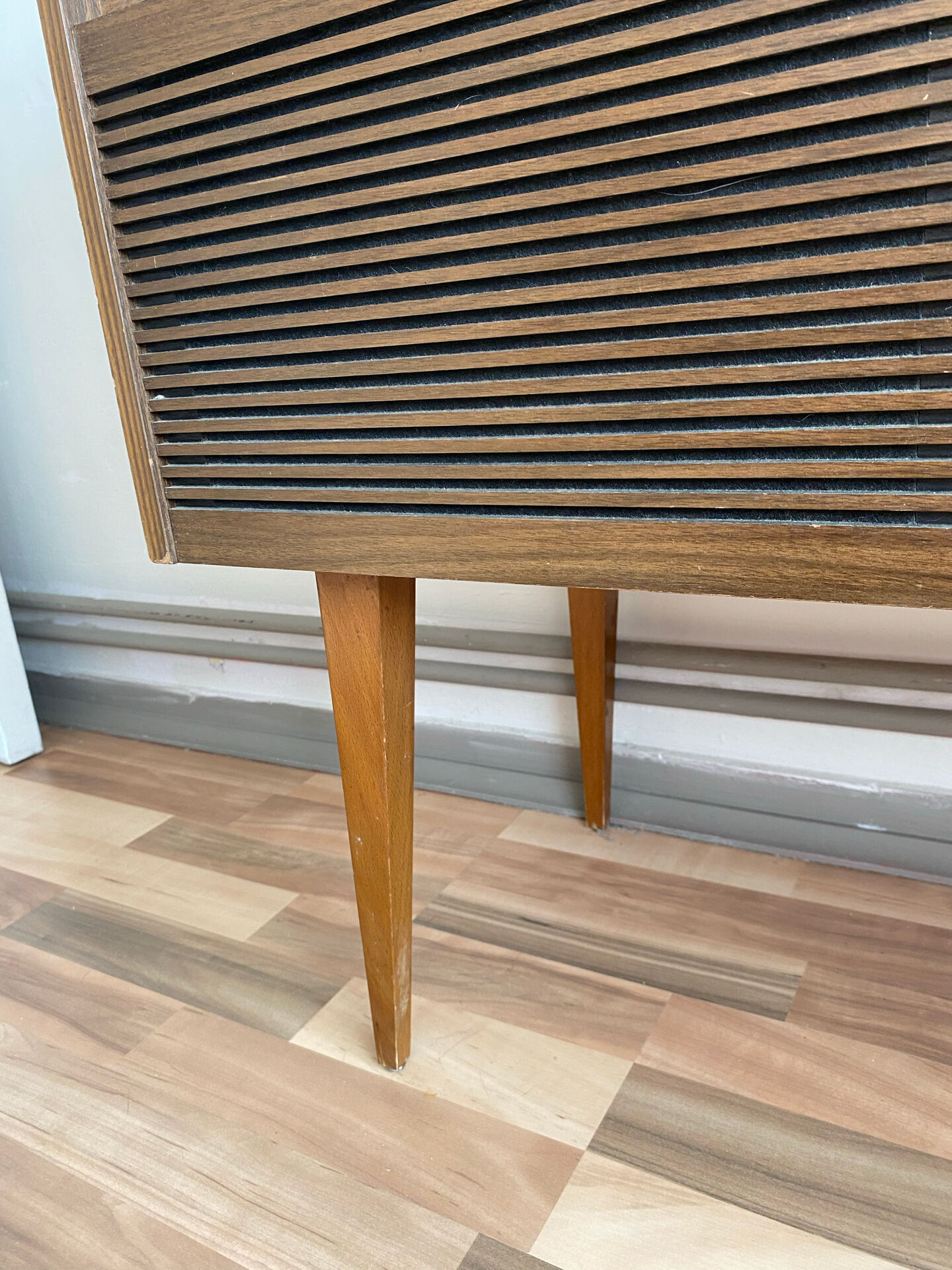 Vintage Grundig hi-fi furniture from the 60s/70s – radio & turntable inside