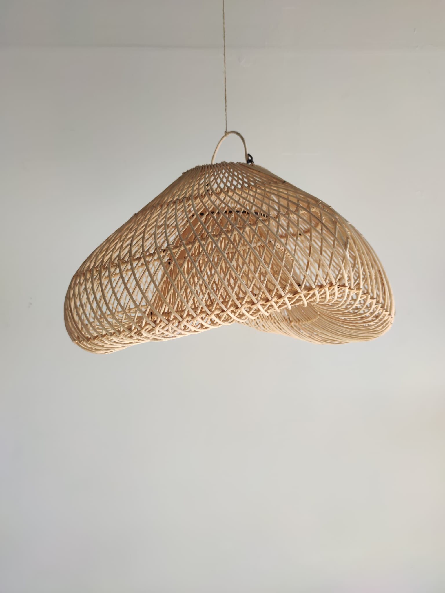 Small rattan lampshade in the shape of a braided hat