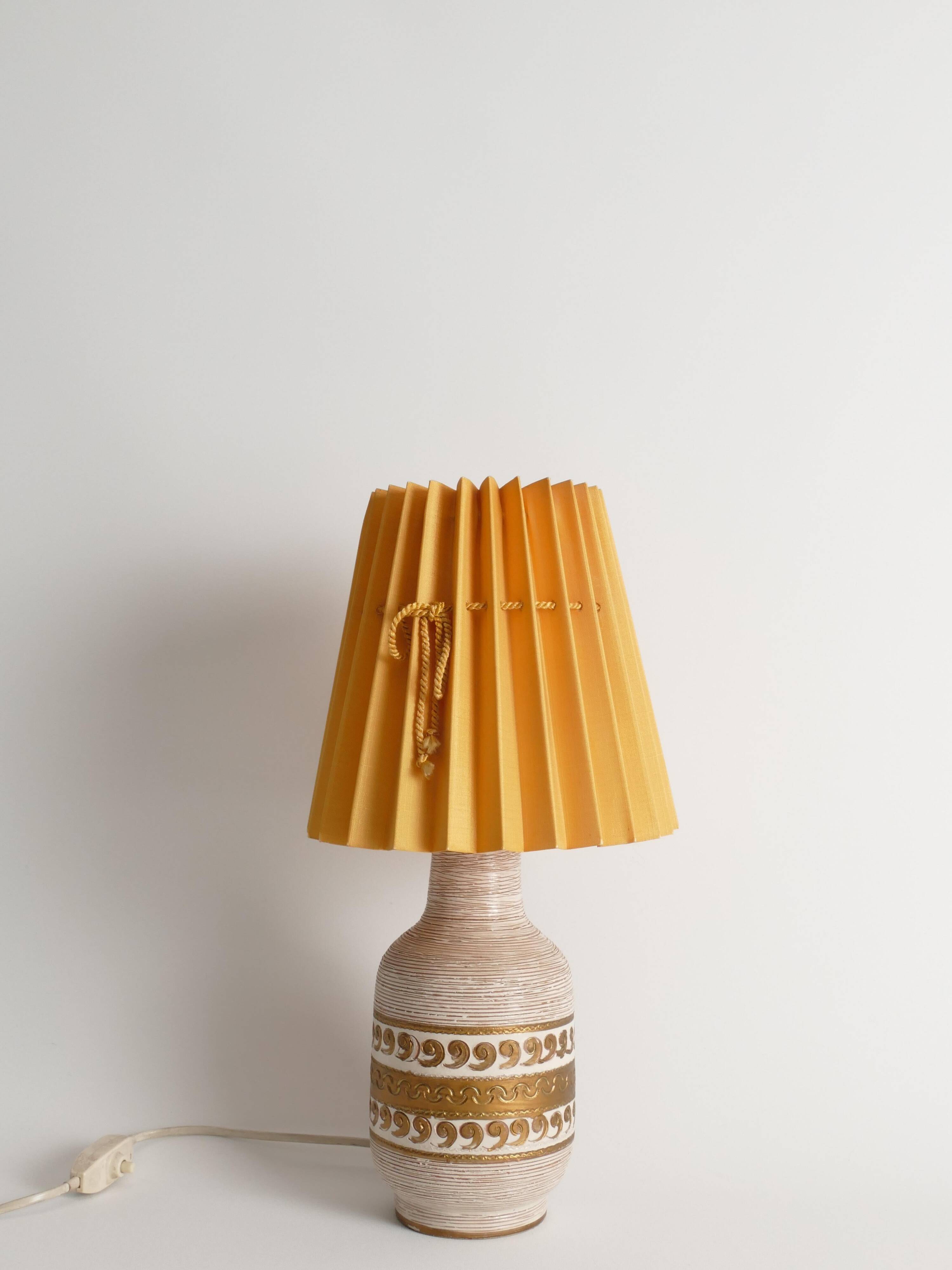 White and Gold Ceramic Table Lamp by Fratelli Fanciulacci, Italy 1970's