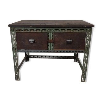 Old workbench