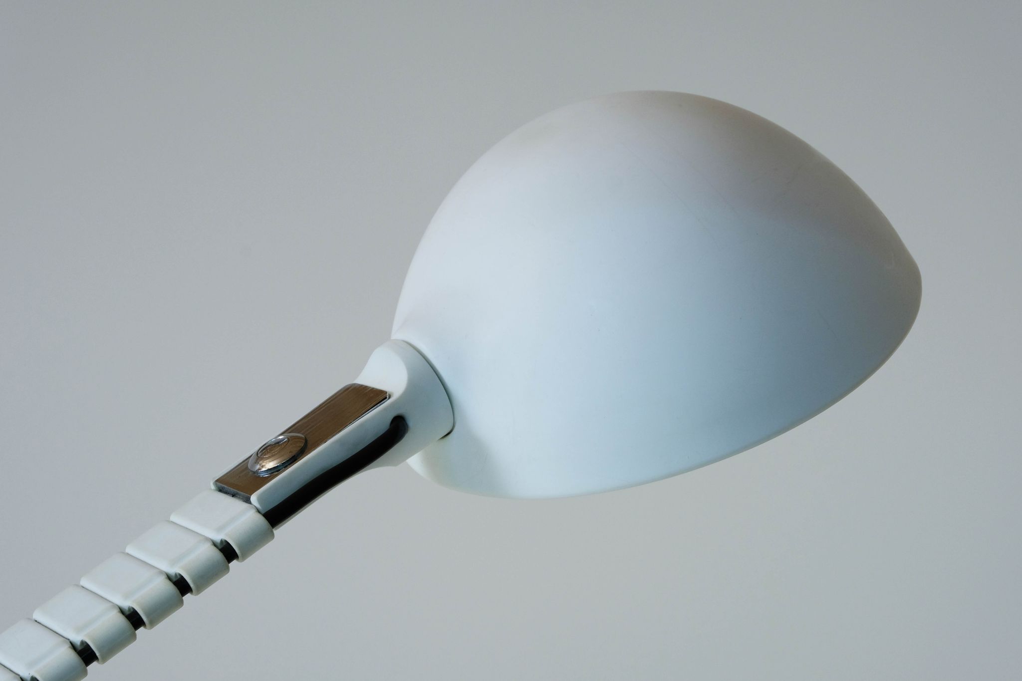 Vertebra Lamp by Martinelli 1970's
