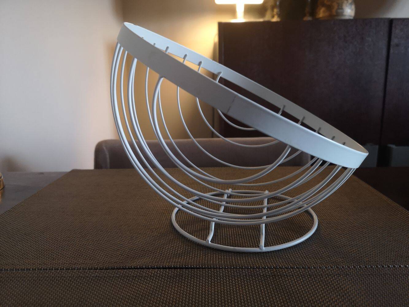 White painted metal fruit basket - Space Age - 1970s/1980s