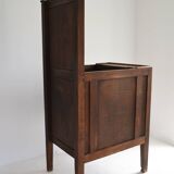 Religious cathedra in oak