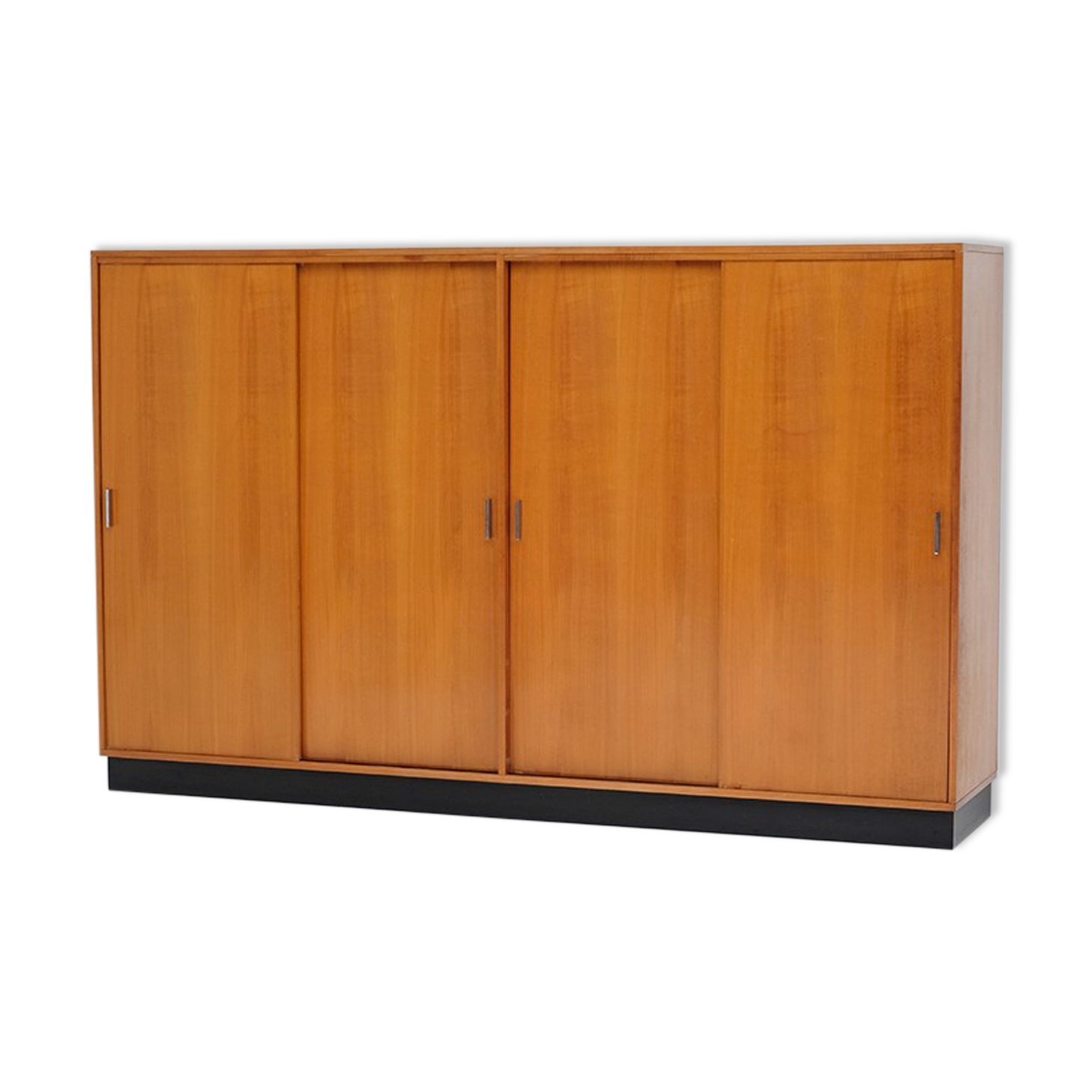 Alfred Hendrickx Wardrobe