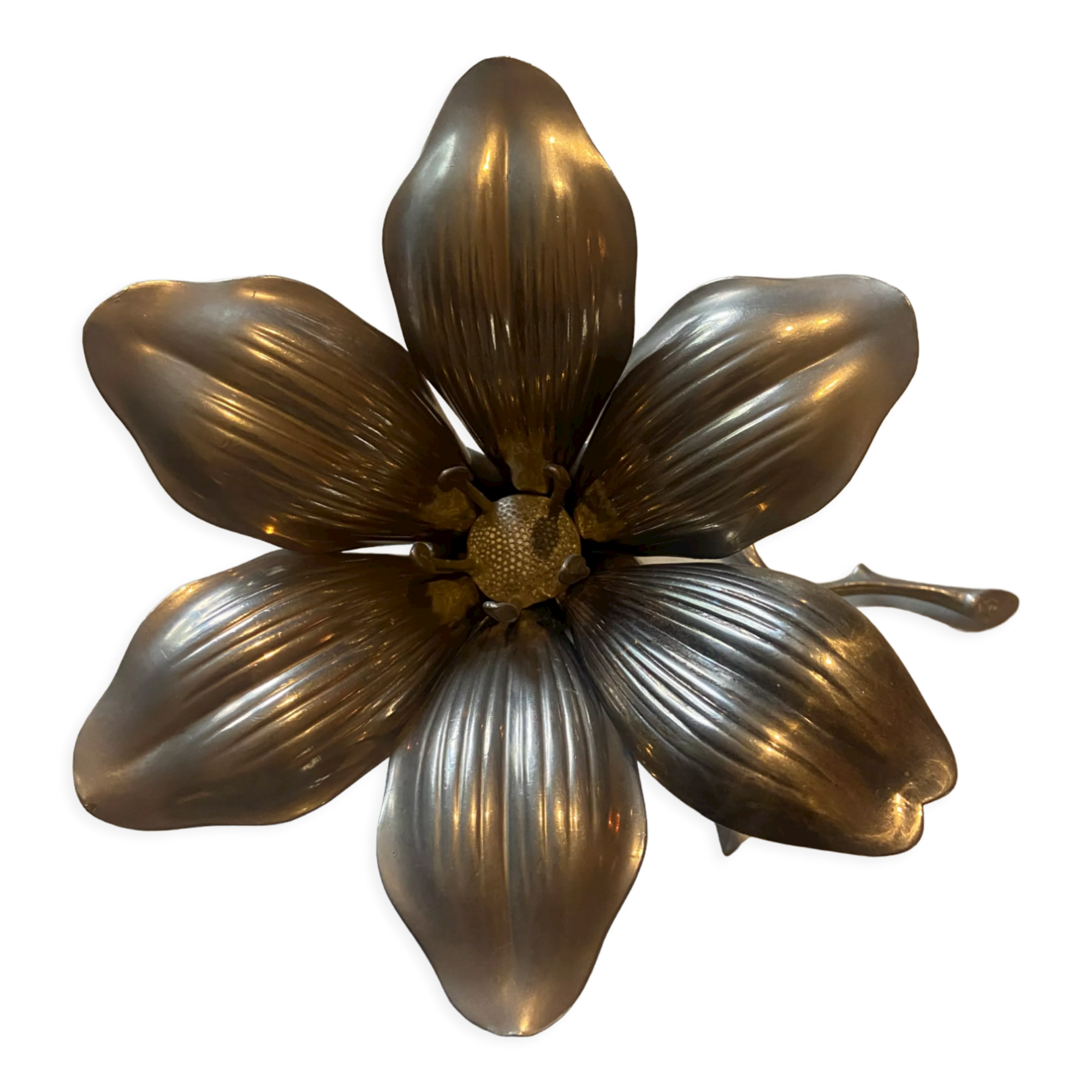 Vintage flower ashtray