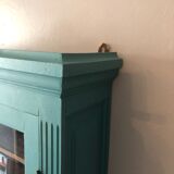 Showcase to be placed or hung