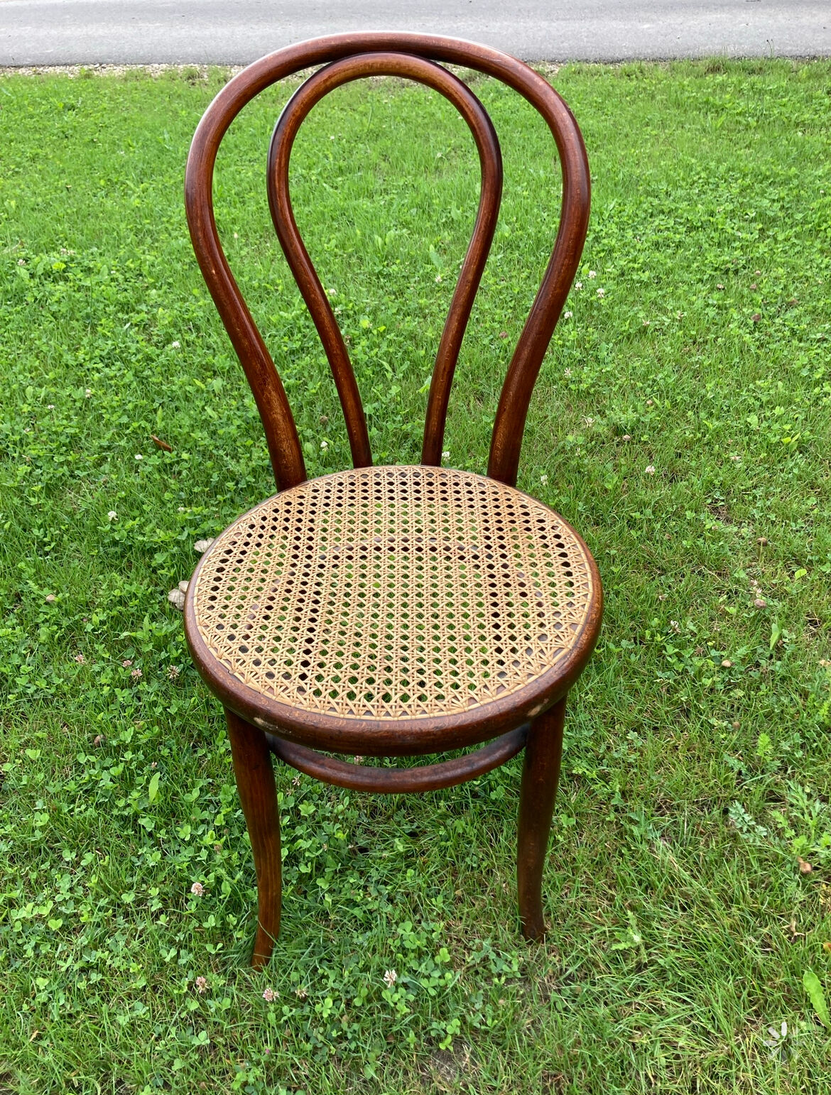 Suite of 6 bistro chairs Thonet