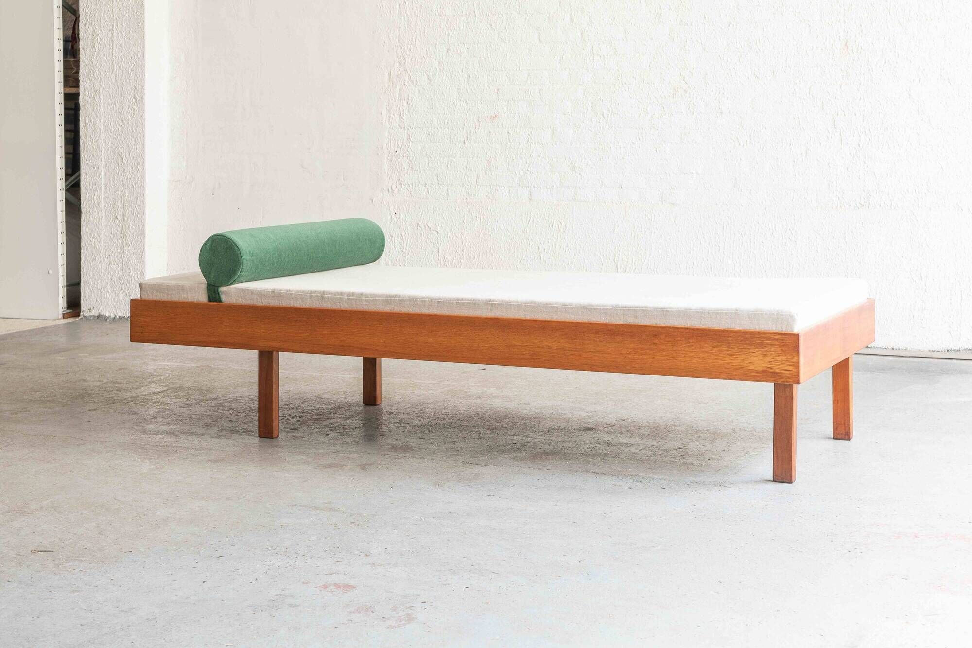 Modernist daybed by Jos De Mey for Van den Berghe - Pauvers, Belgium, 1963